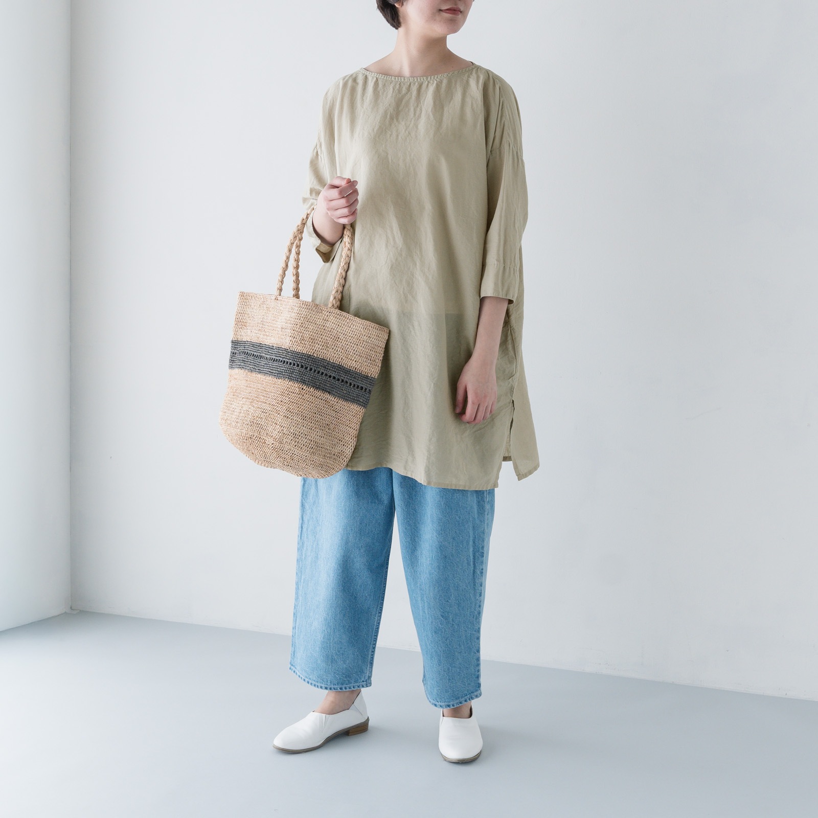 ARTE POVERA _ リネン&コットン ボートネックロングブラウス ネンドグレー