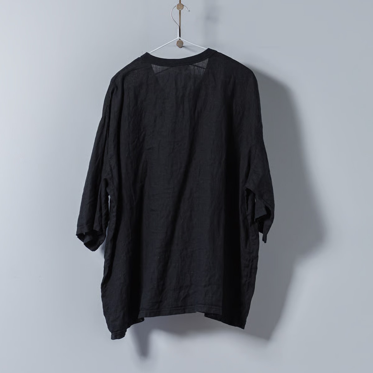 リネン クルーTシャツ _ キャメル
