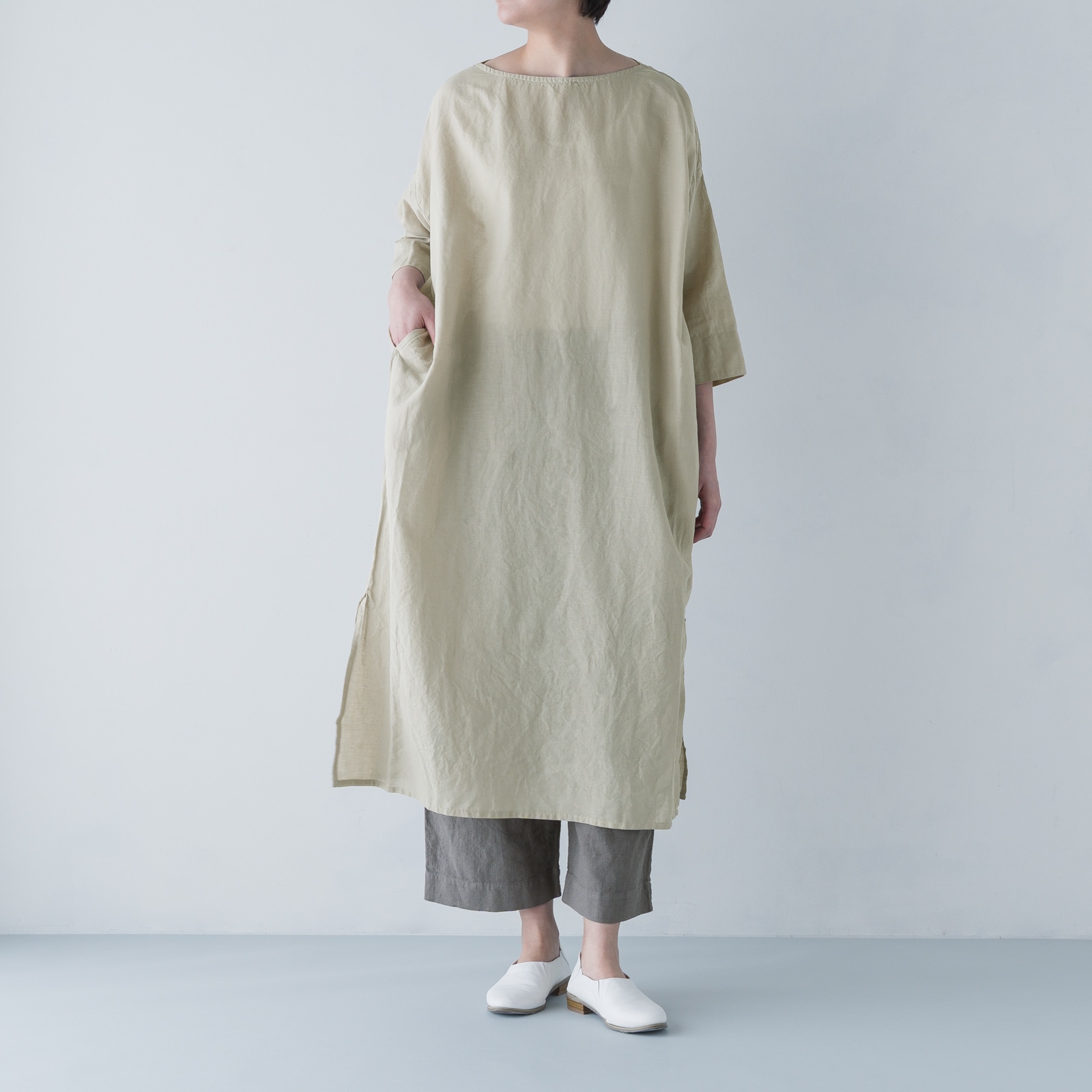 ARTE POVERA _ リネン&コットン ボートネックロングワンピース ブラック