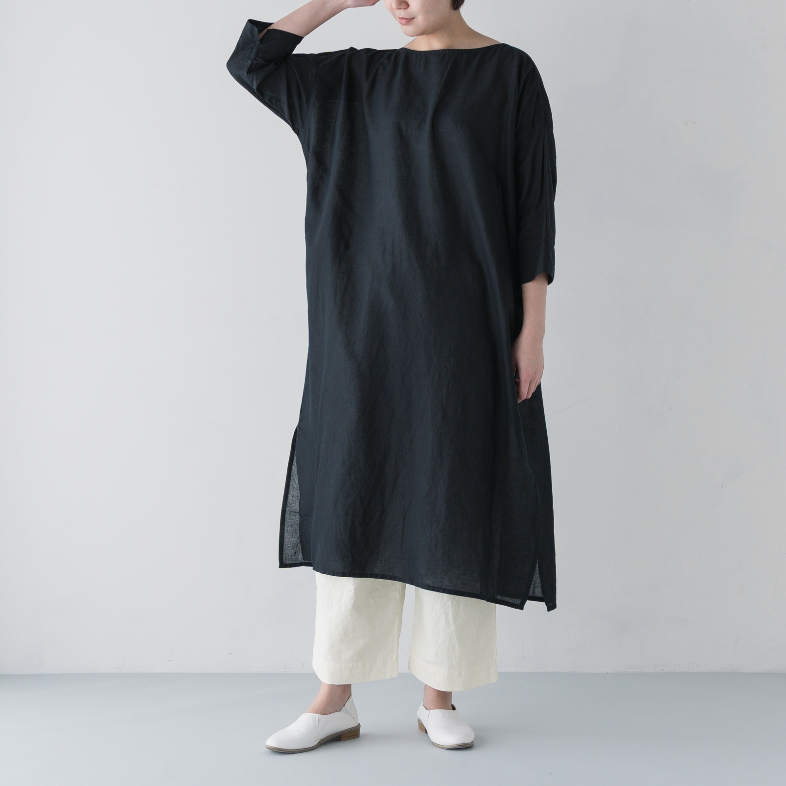 ARTE POVERA _ リネン&コットン ボートネックロングワンピース ライトベージュ