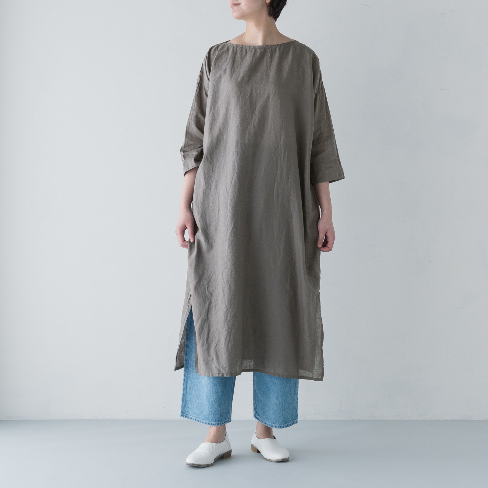 ARTE POVERA _ リネン&コットン ボートネックロングワンピース ネンドグレー