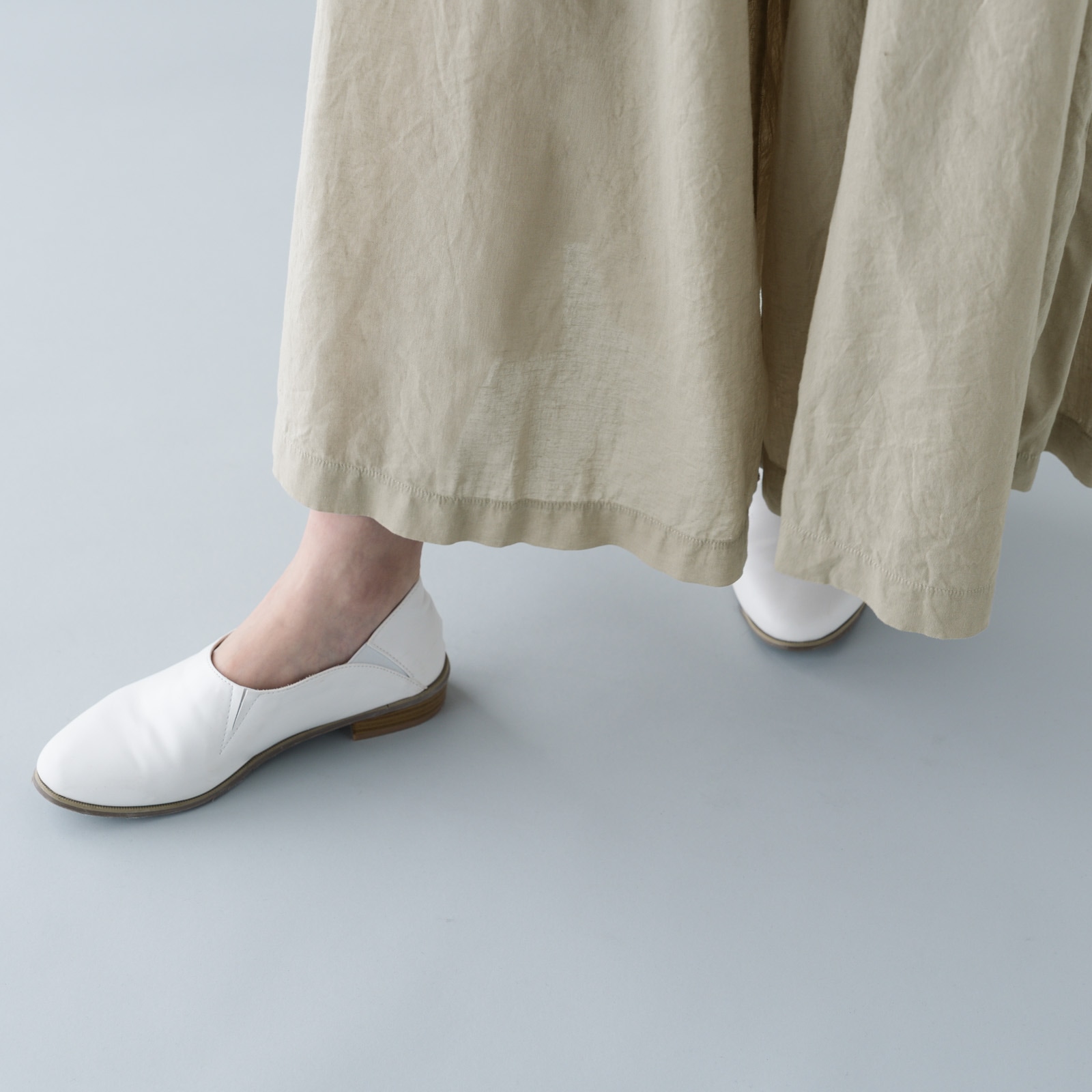 ARTE POVERA _ リネン&コットン ギャザリングパンツ ライトベージュ