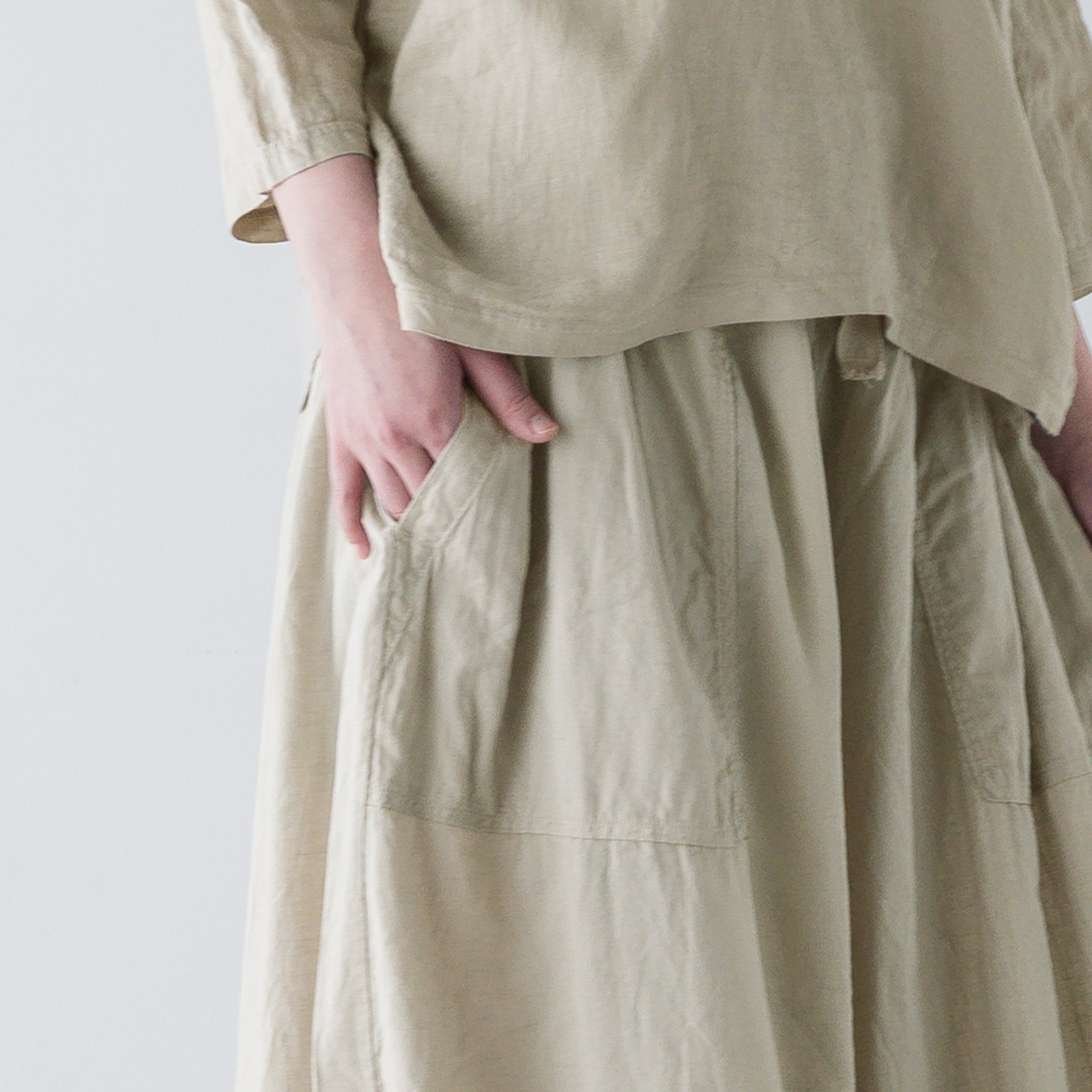 ARTE POVERA _ リネン&コットン ギャザリングパンツ ネンドグレー