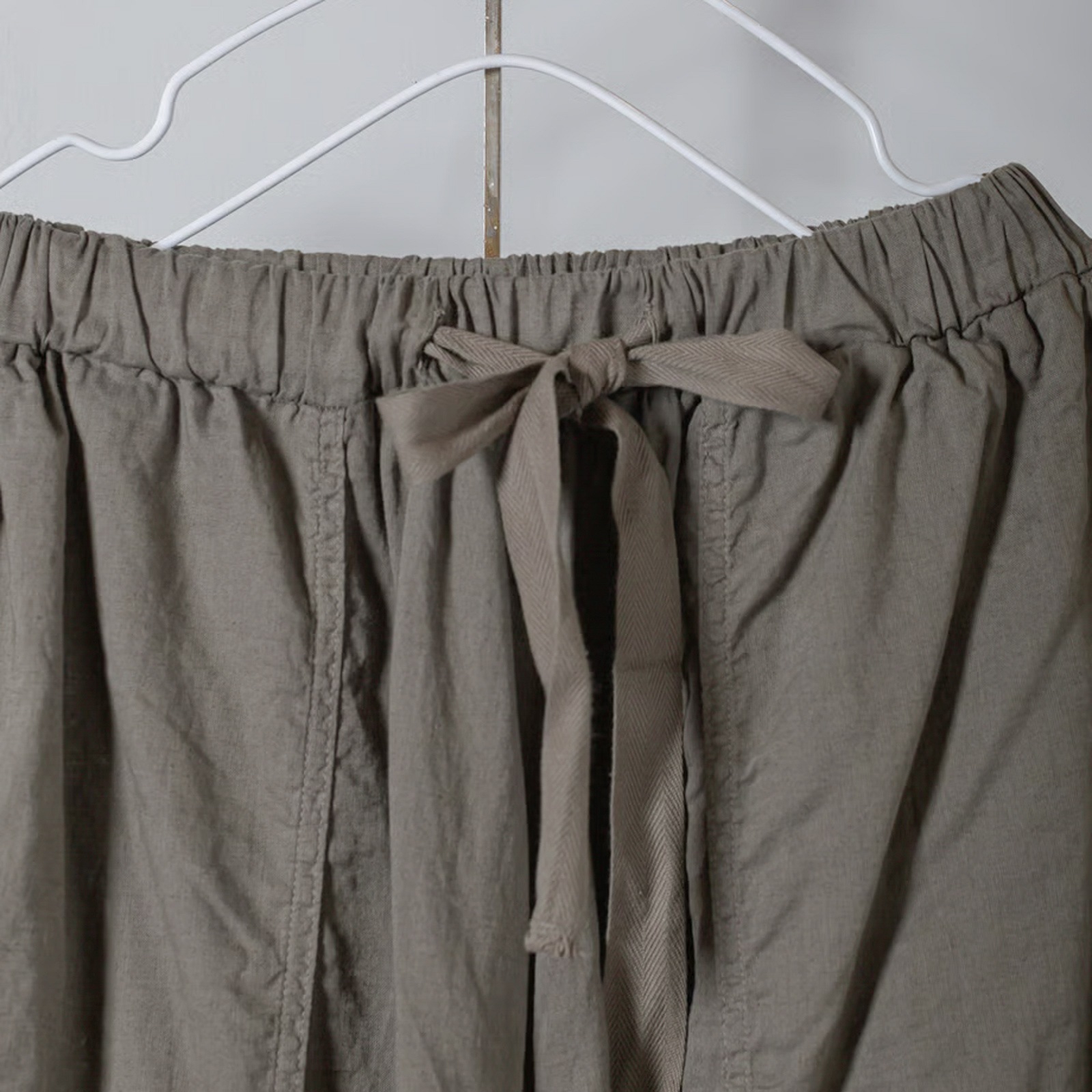 ARTE POVERA _ リネン&コットン ギャザリングパンツ ネンドグレー