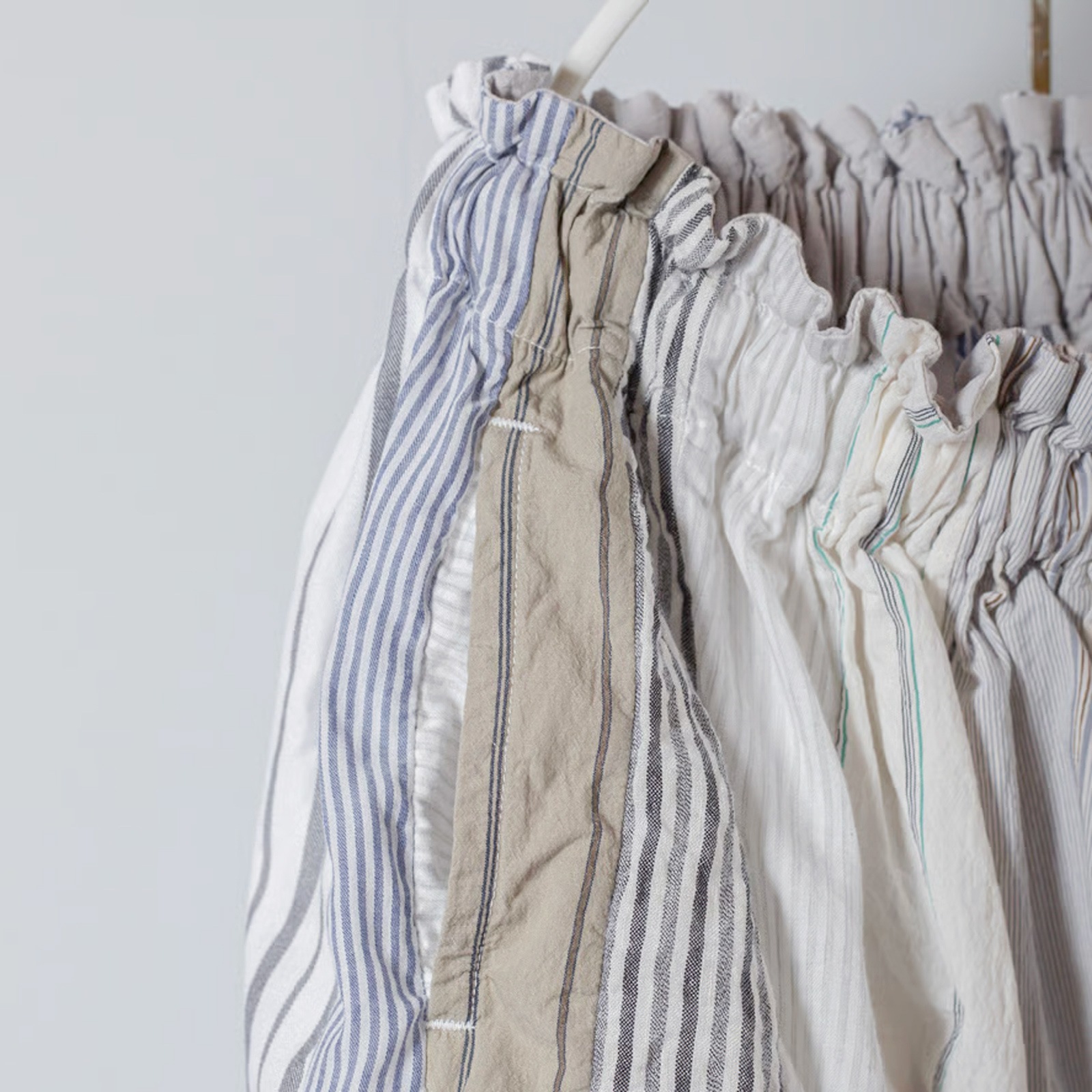 ARTE POVERA _ ストライプ MIXMIX ギャザースカート _ ホワイトMIX