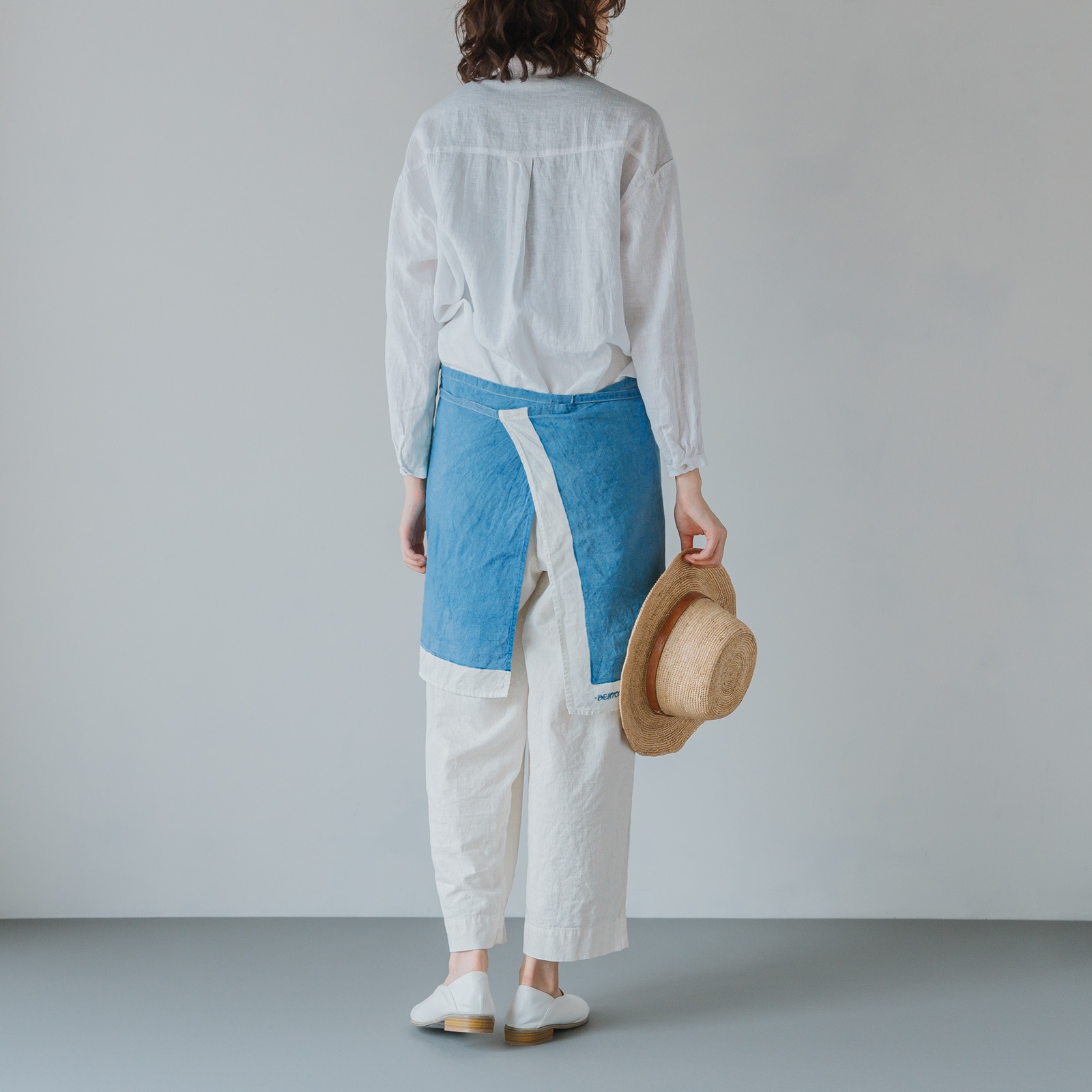 ベルトッツィ カフェエプロン _ ピエノ