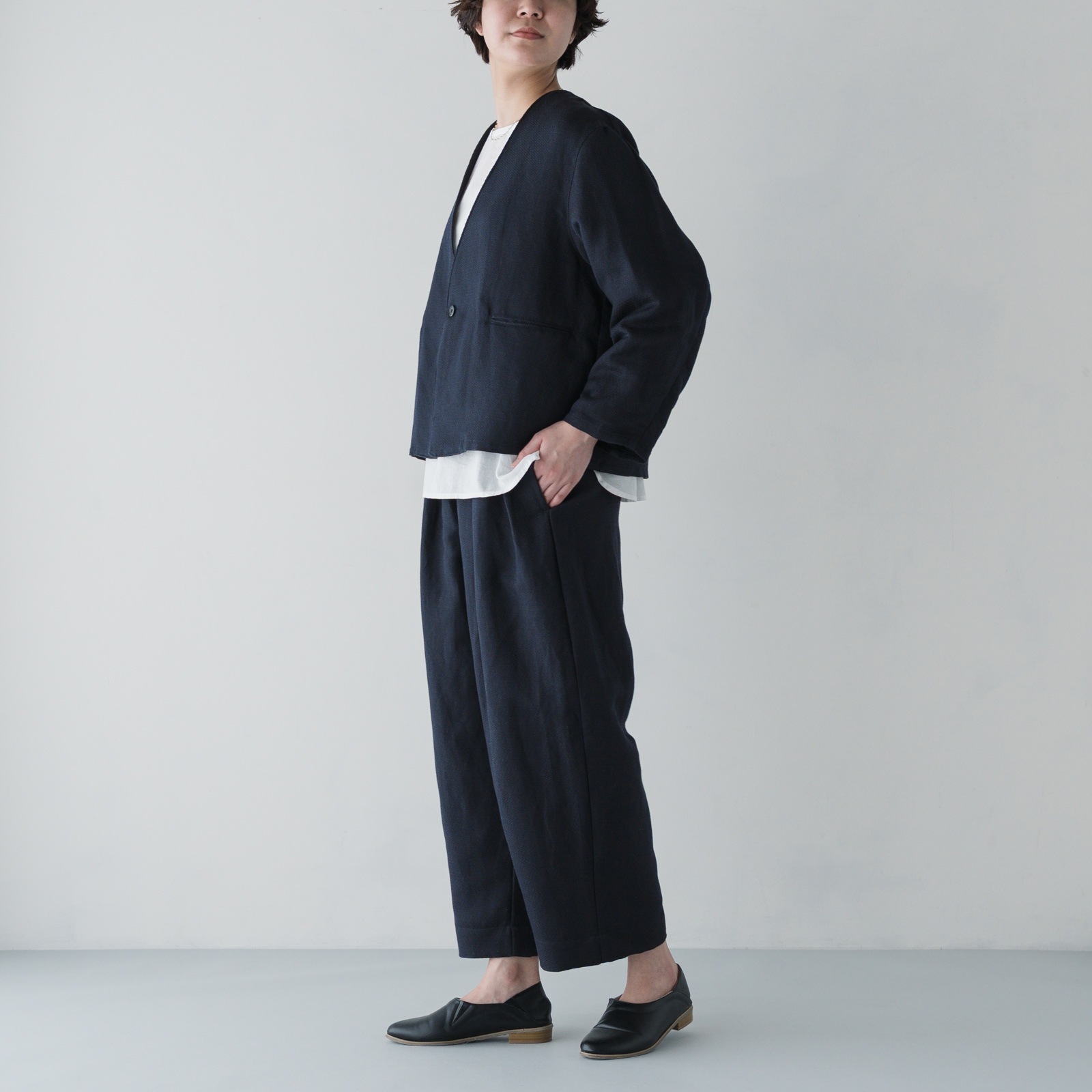 ARTE POVERA _ セレモニー 2タックイージーパンツ _ 紺×黒