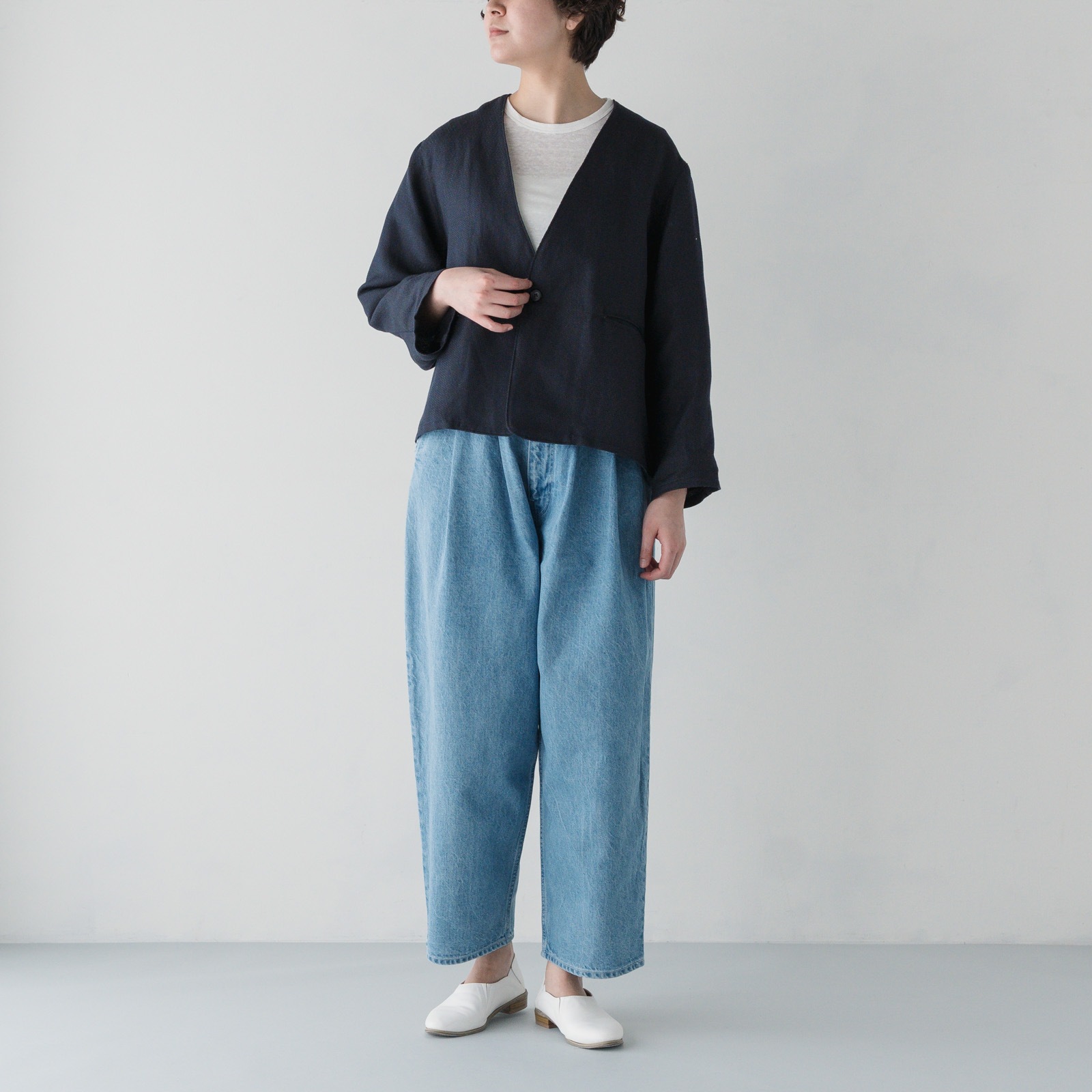 ARTE POVERA _ セレモニー ノーカラージャケット _ 紺×黒