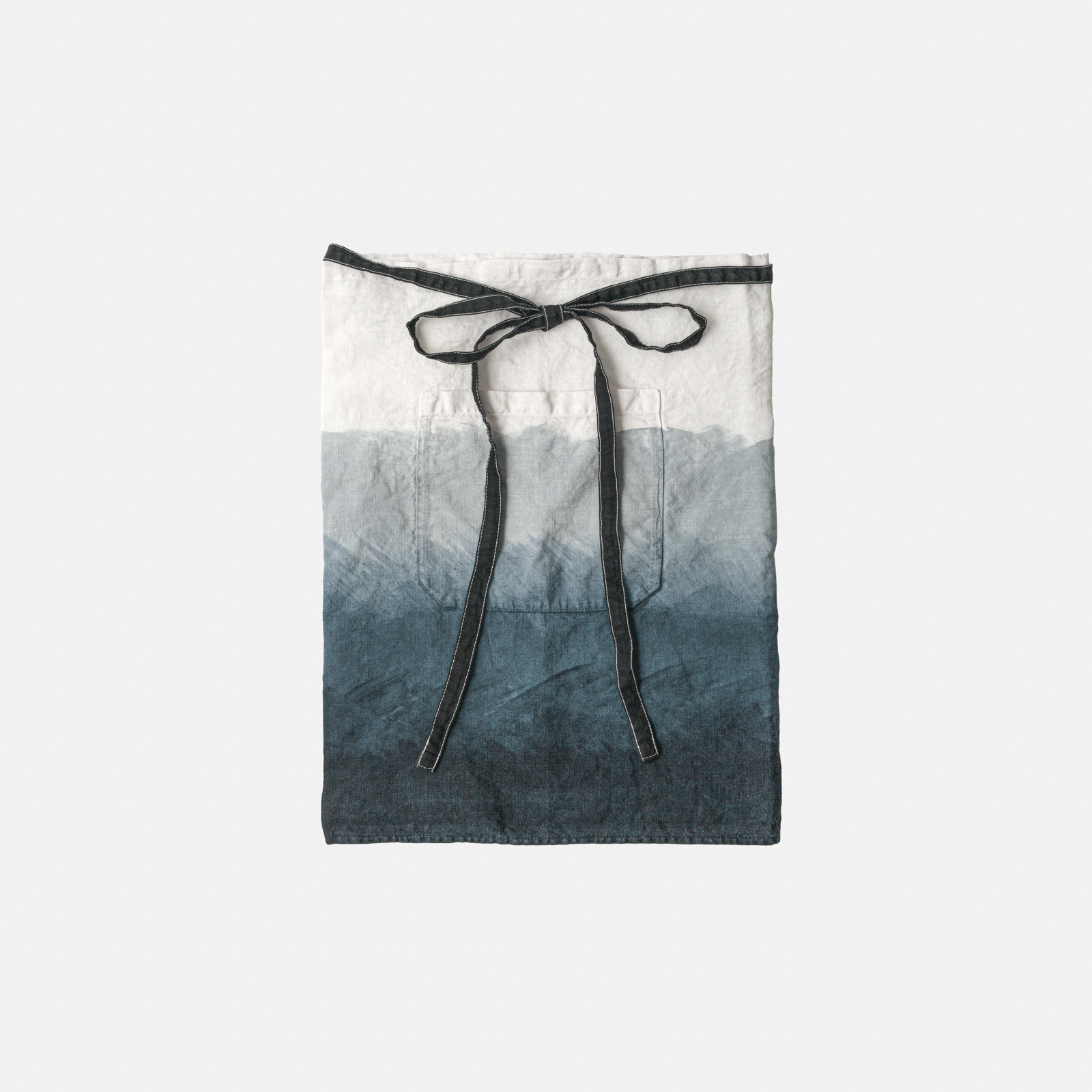 ベルトッツィ カフェエプロン _ グラディエンテ ネーロ