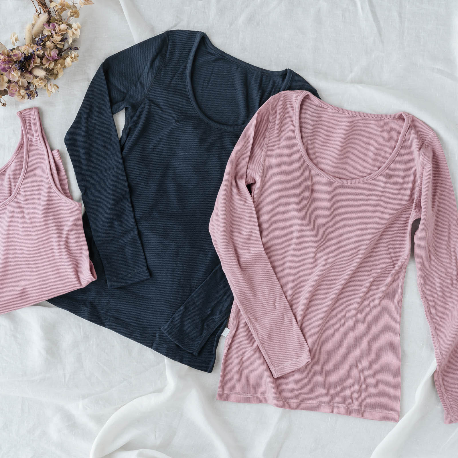 2月上旬入荷予定】 _ EMMA ロングスリーブインナー ピンク