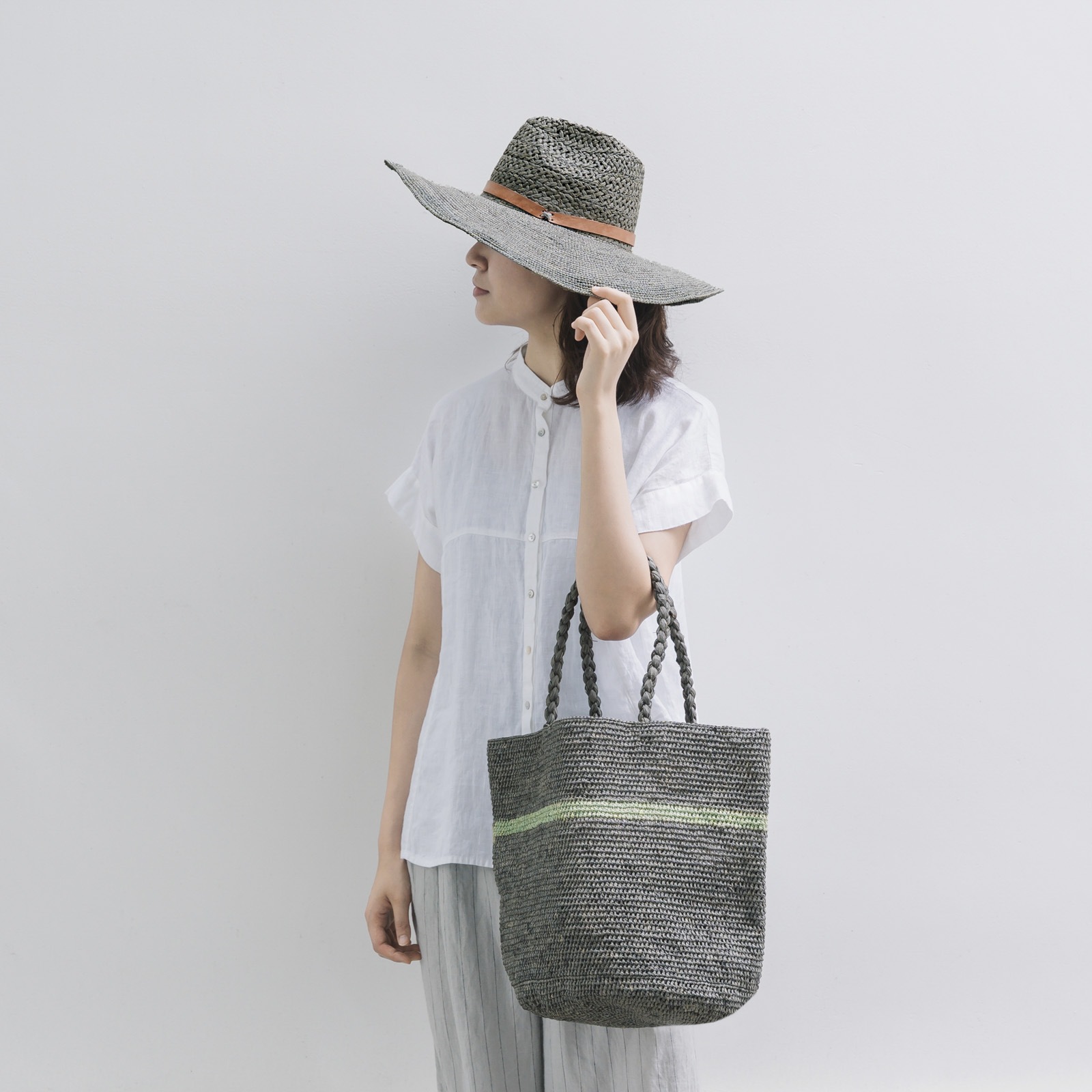 SOARY L ラフィアハット Gray SOARY L ラフィアハット Gray