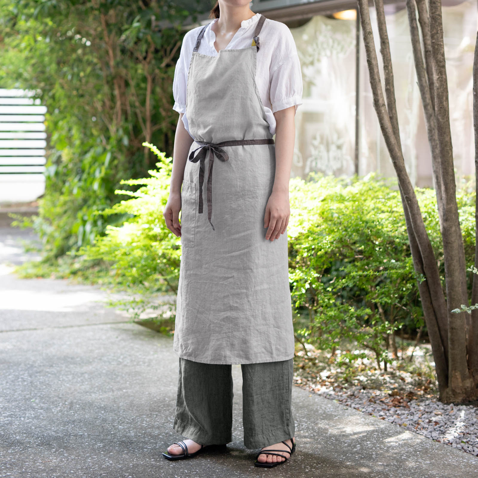 フルエプロン マノン _ ソフトグレイ