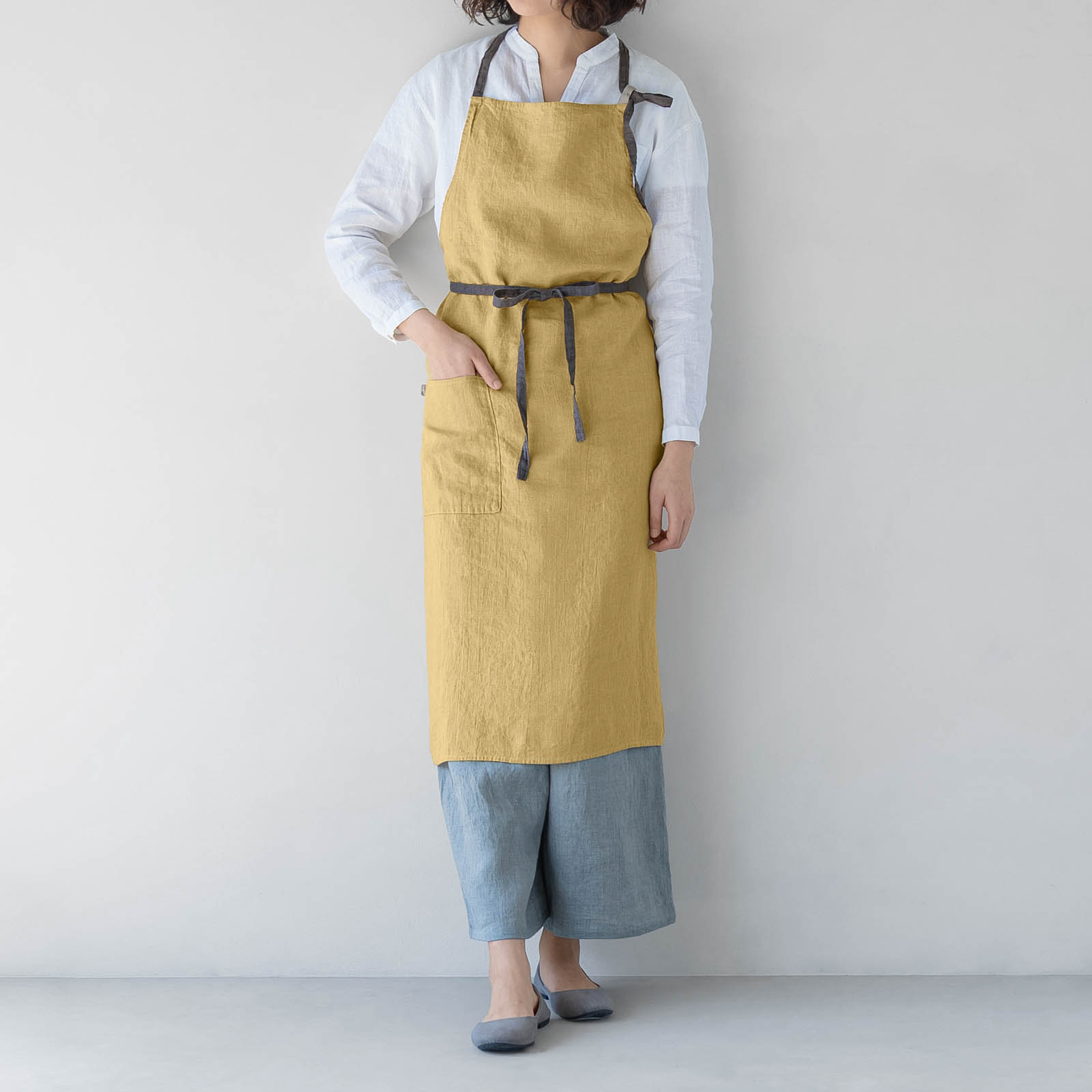 【4/30まで 刺繍無料】 _ フルエプロン マノン _ アンティークイエロー