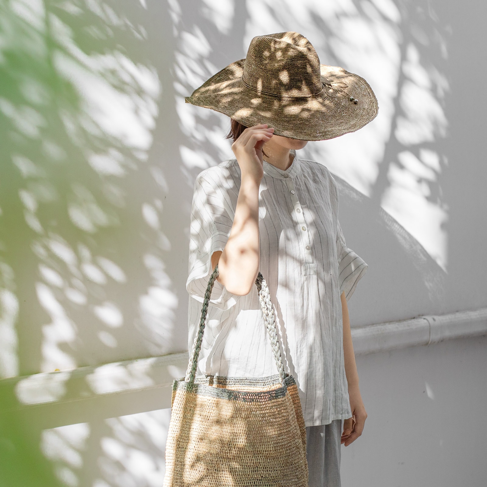 MOUMOUNE ラフィアバッグ Natural & gray