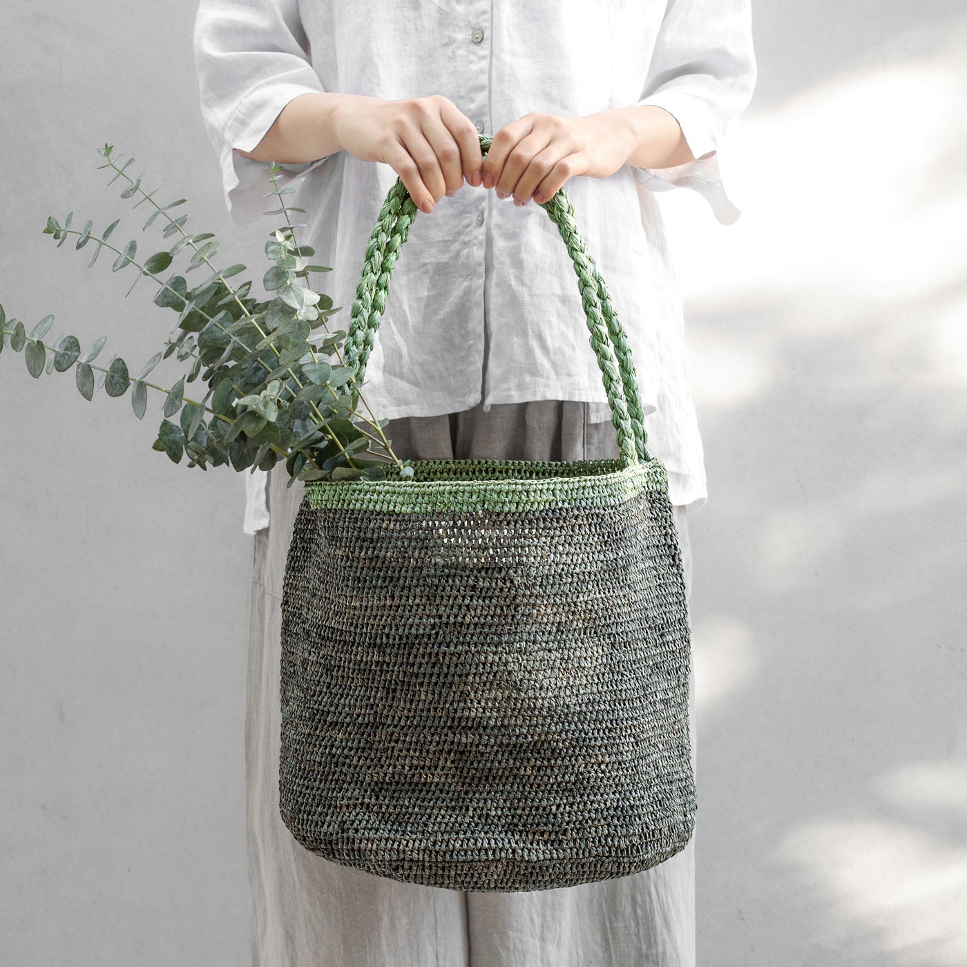 MOUMOUNE ラフィアバッグ Gray & Khaki
