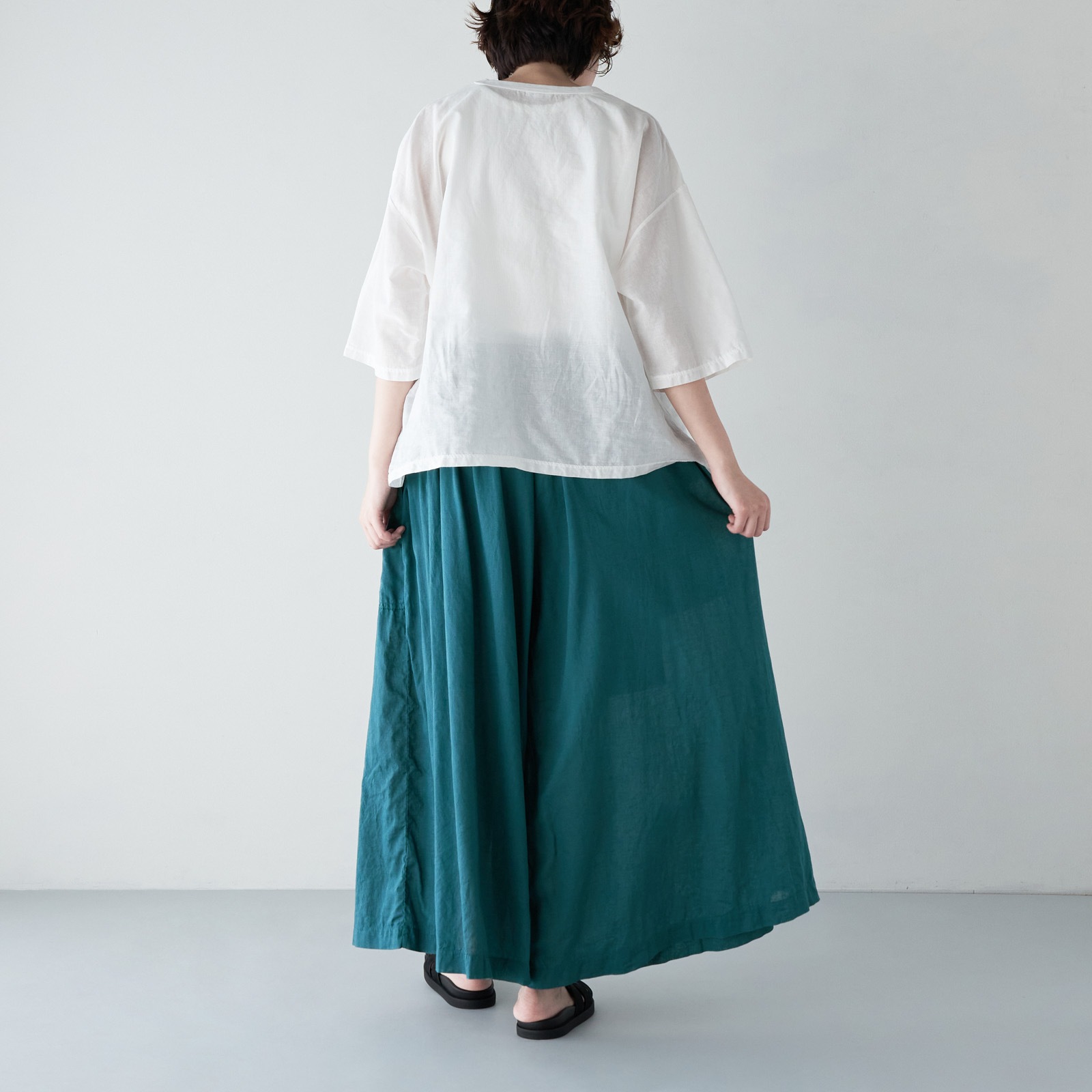 ARTE POVERA _ リネンコットン ワイドクルーTシャツ _ ホワイト