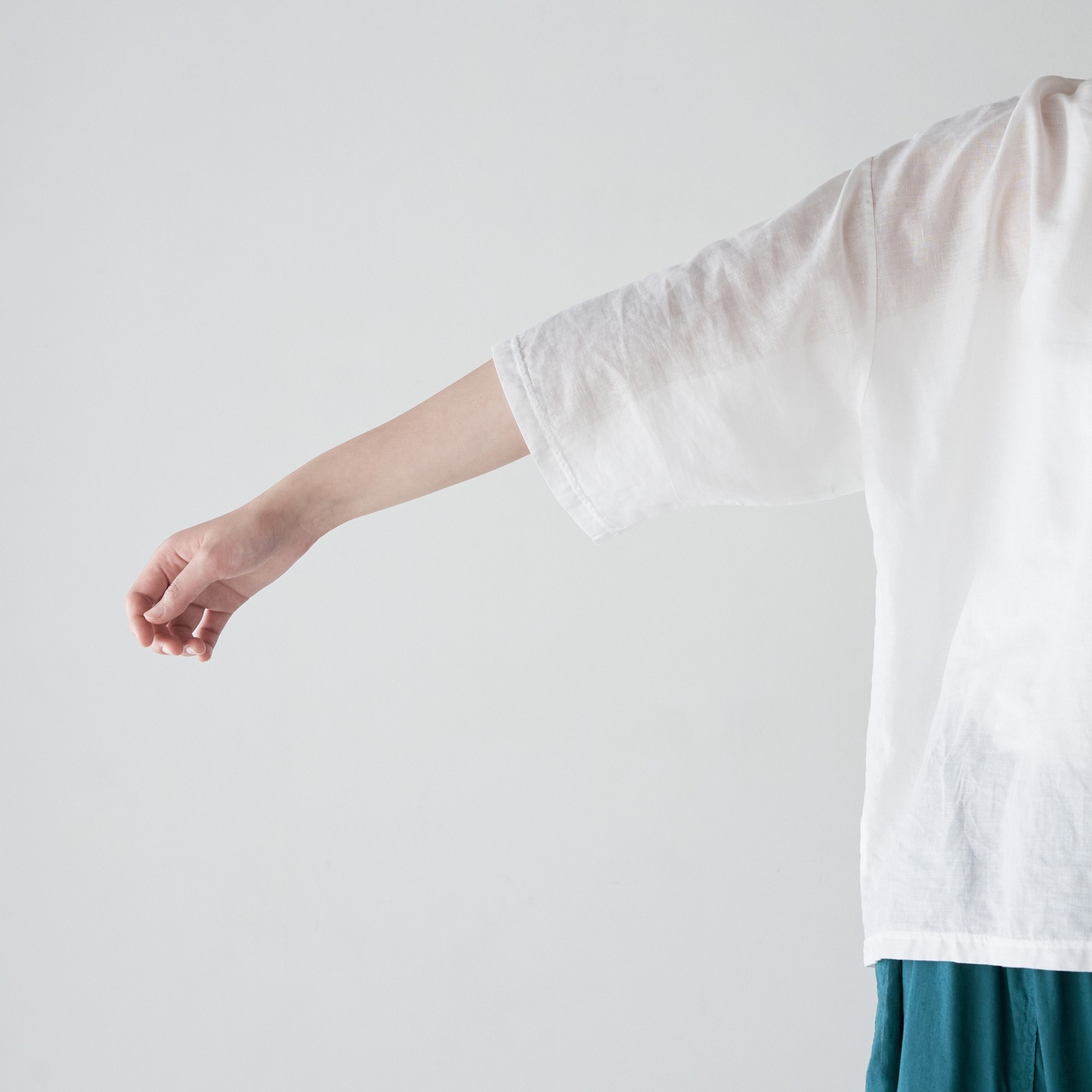 ARTE POVERA _ リネンコットン ワイドクルーTシャツ _ ターコイズ