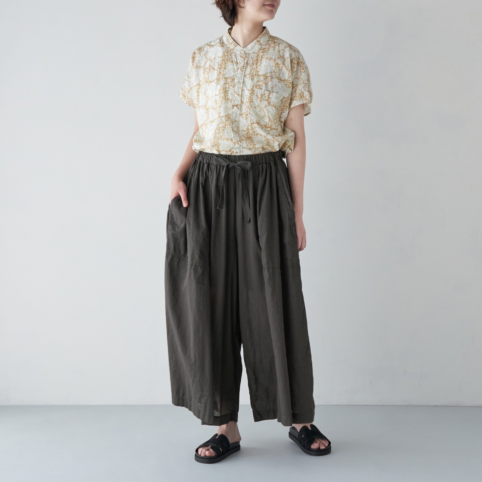 ARTE POVERA _ リネンコットン ギャザリングパンツ _ ダークブラウン