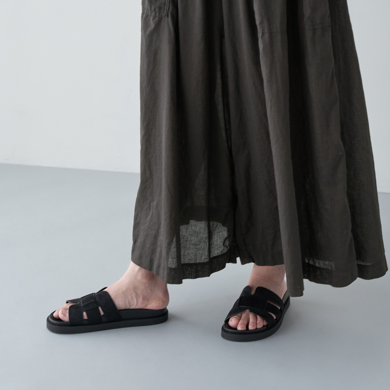 ARTE POVERA _ リネンコットン ギャザリングパンツ _ ターコイズ