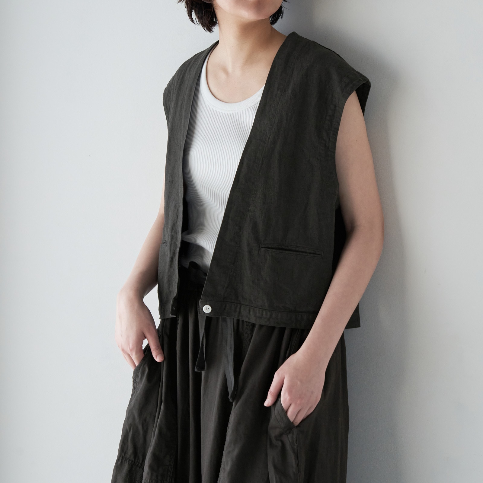 ARTE POVERA _ リネンコットン キャンバス調 _ ショートベスト _ ターコイズ
