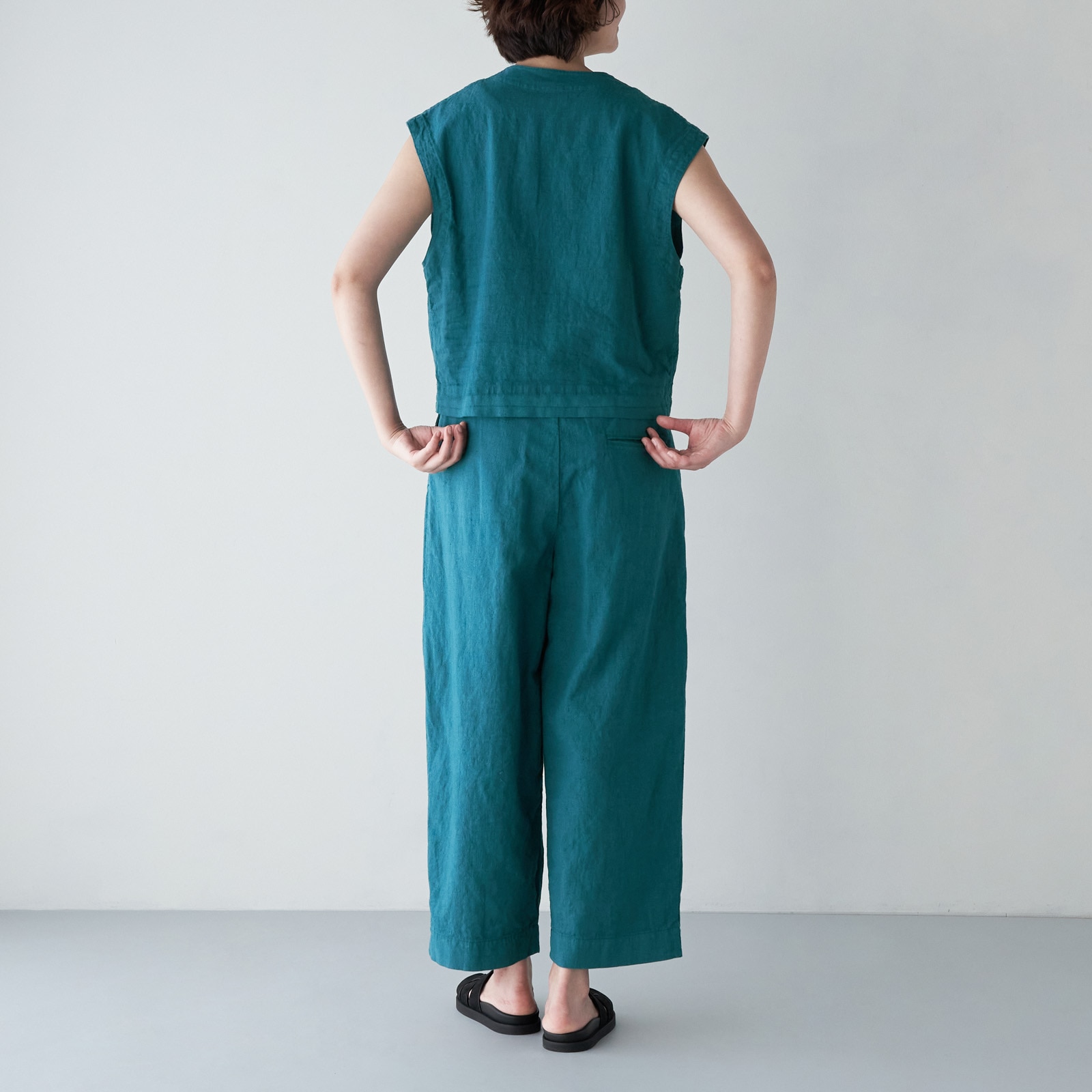 ARTE POVERA _ リネンコットン キャンバス調 _ 2タックイージーパンツ _ ホワイト
