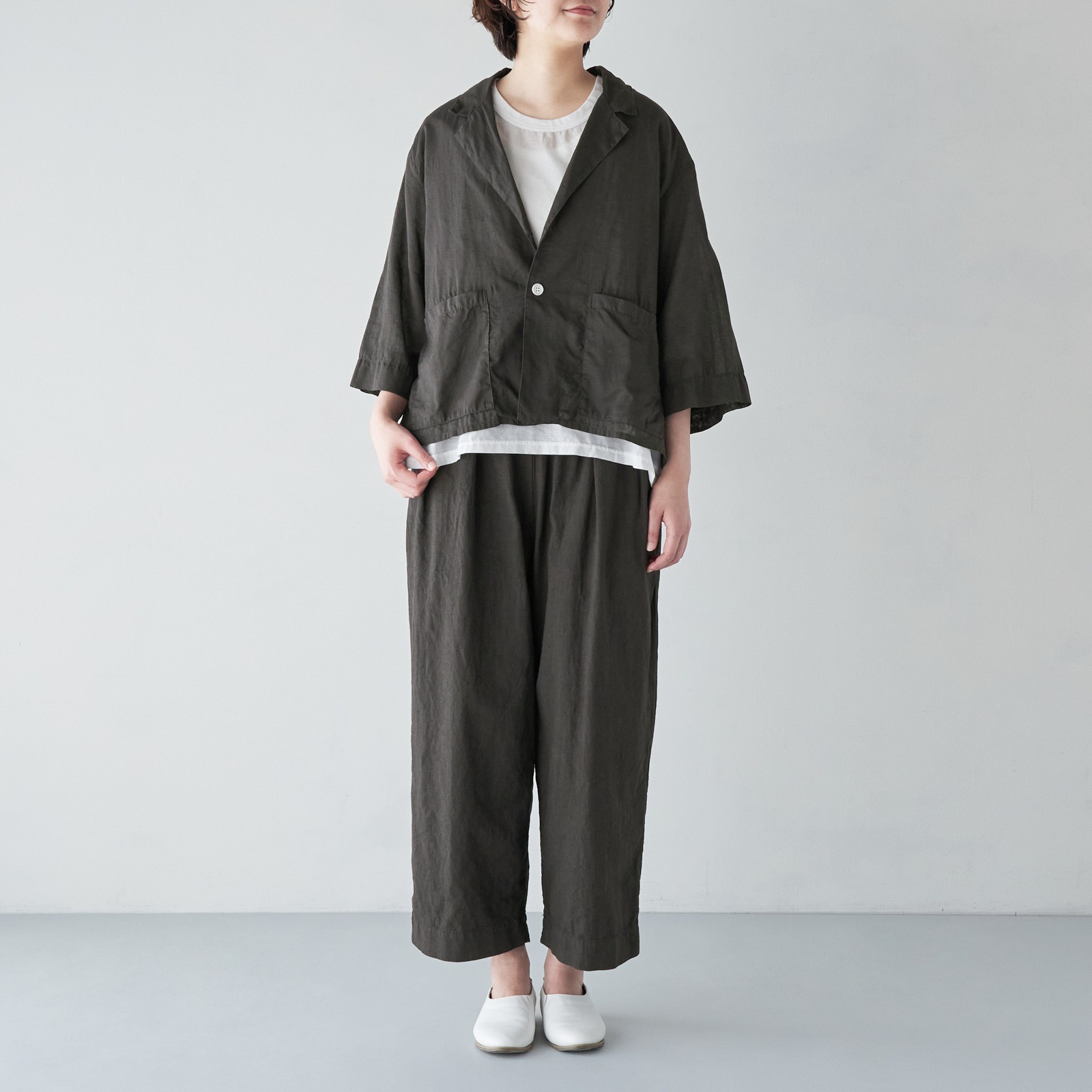 ARTE POVERA _ リネンコットン  キャンバス調 _ 2タックイージーパンツ _ ターコイズ