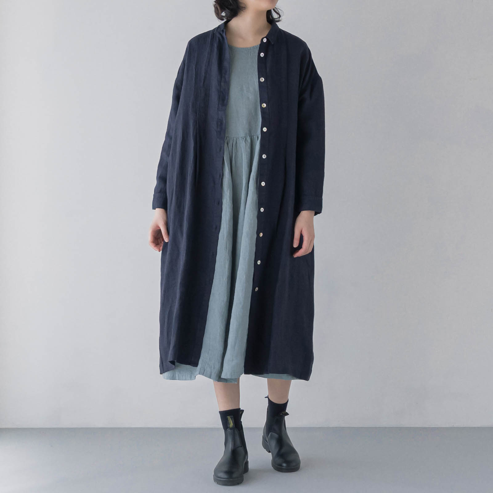 E51-4 ギャザーワンピース _ サックスブルー