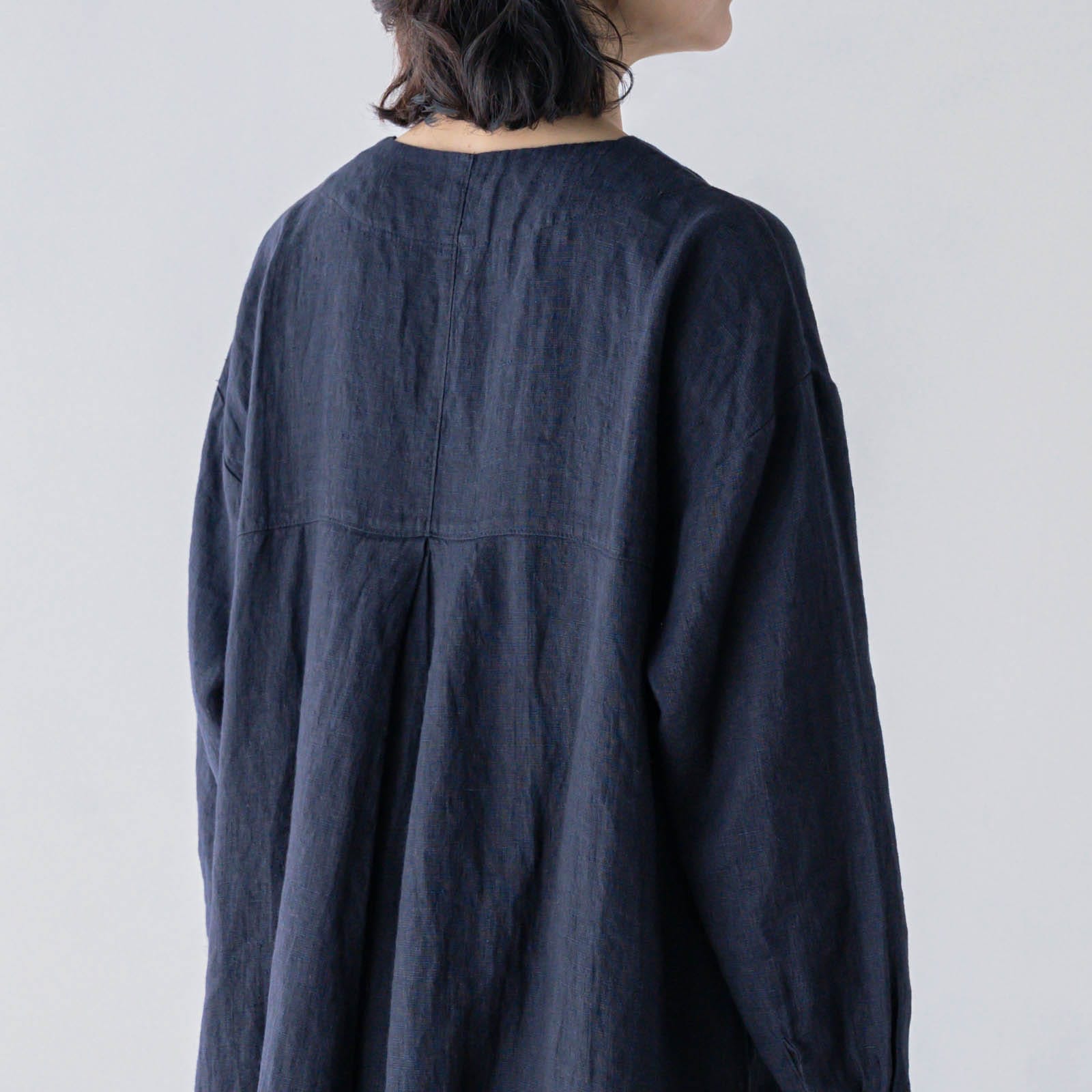 E73-13 Vネックワンピース _ フォググリーン