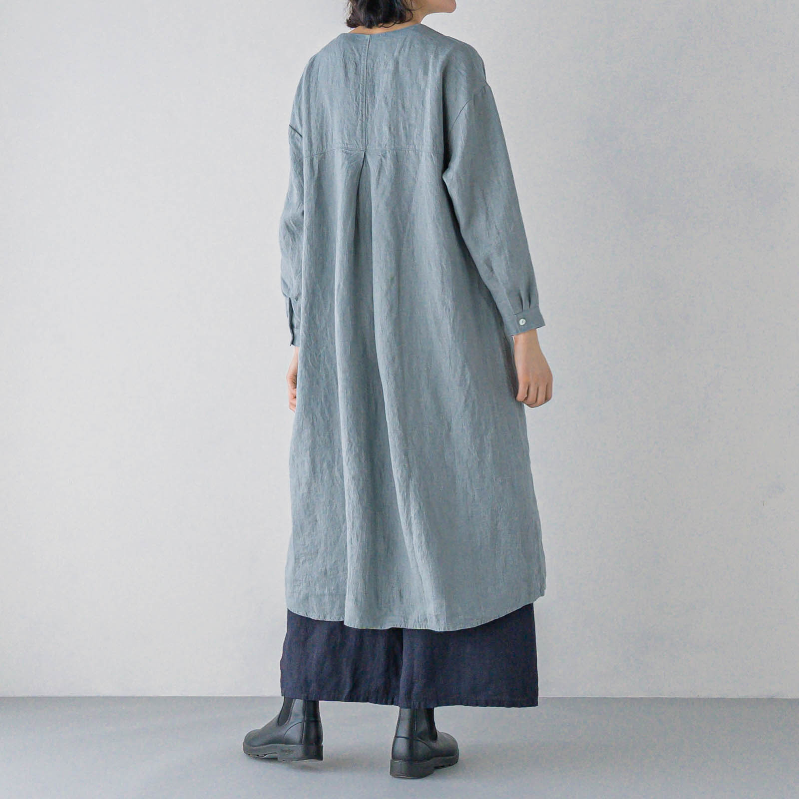 B☆33　ハワイアンワンピース E73-13 Vネックワンピース _ フォググリーン