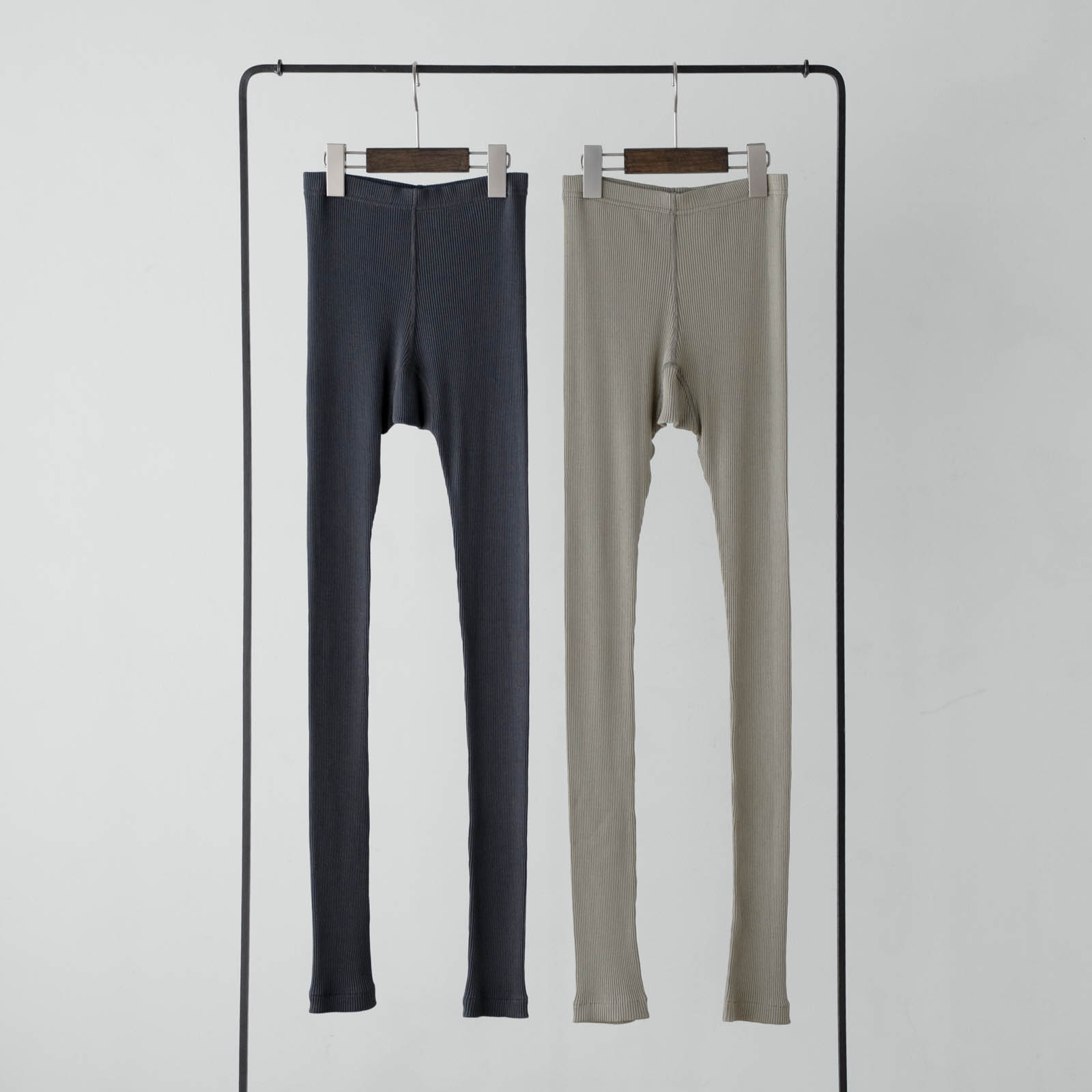 SONORO _ スーピマコットン リブレギンス _ チャコール