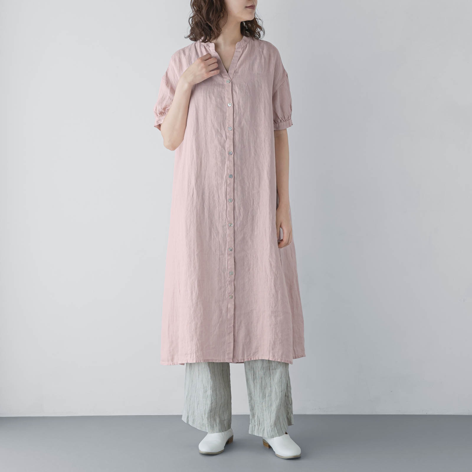 E54-19 ギャザースリーブワンピース _ ペールピンク