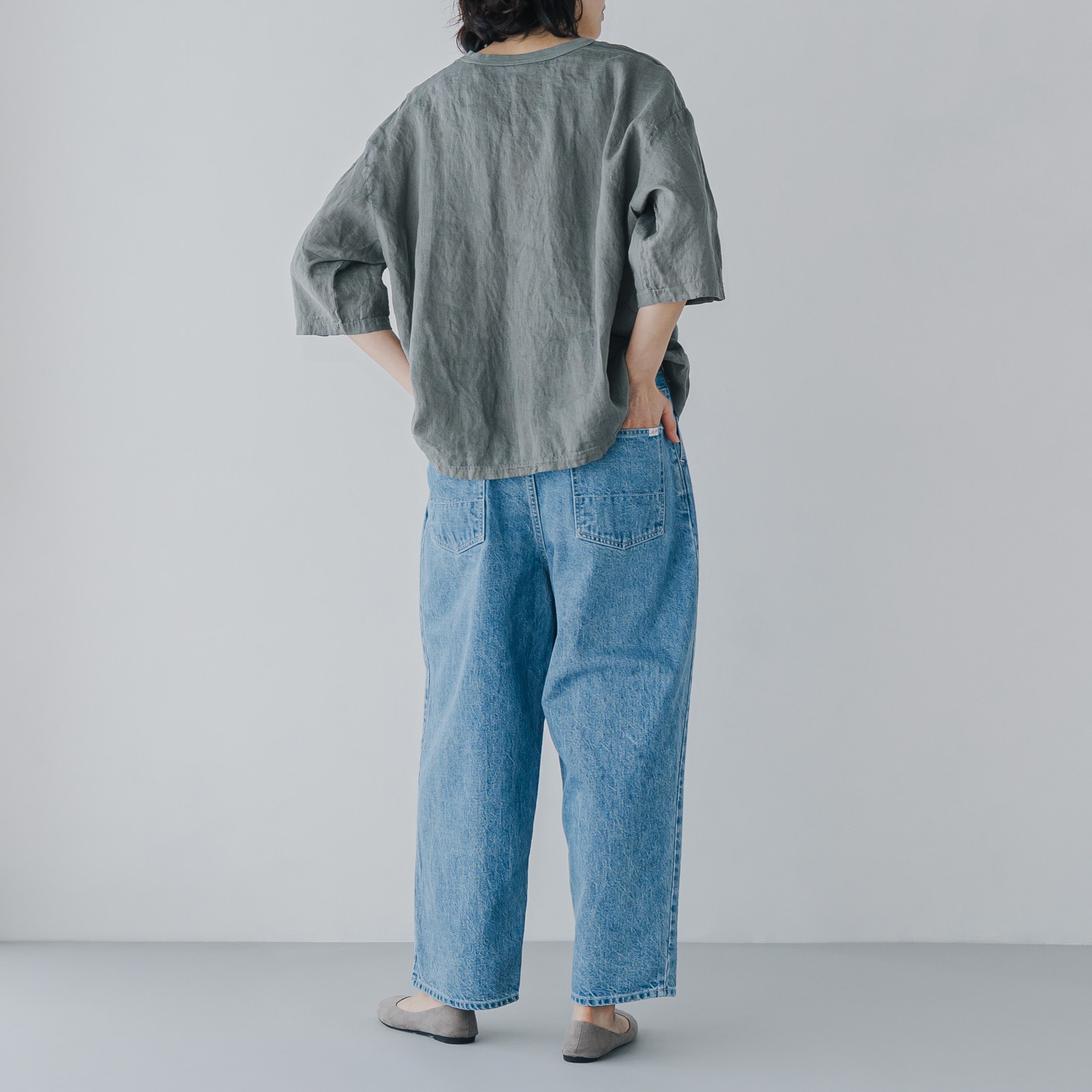 リネン クルーTシャツ _ ブラック