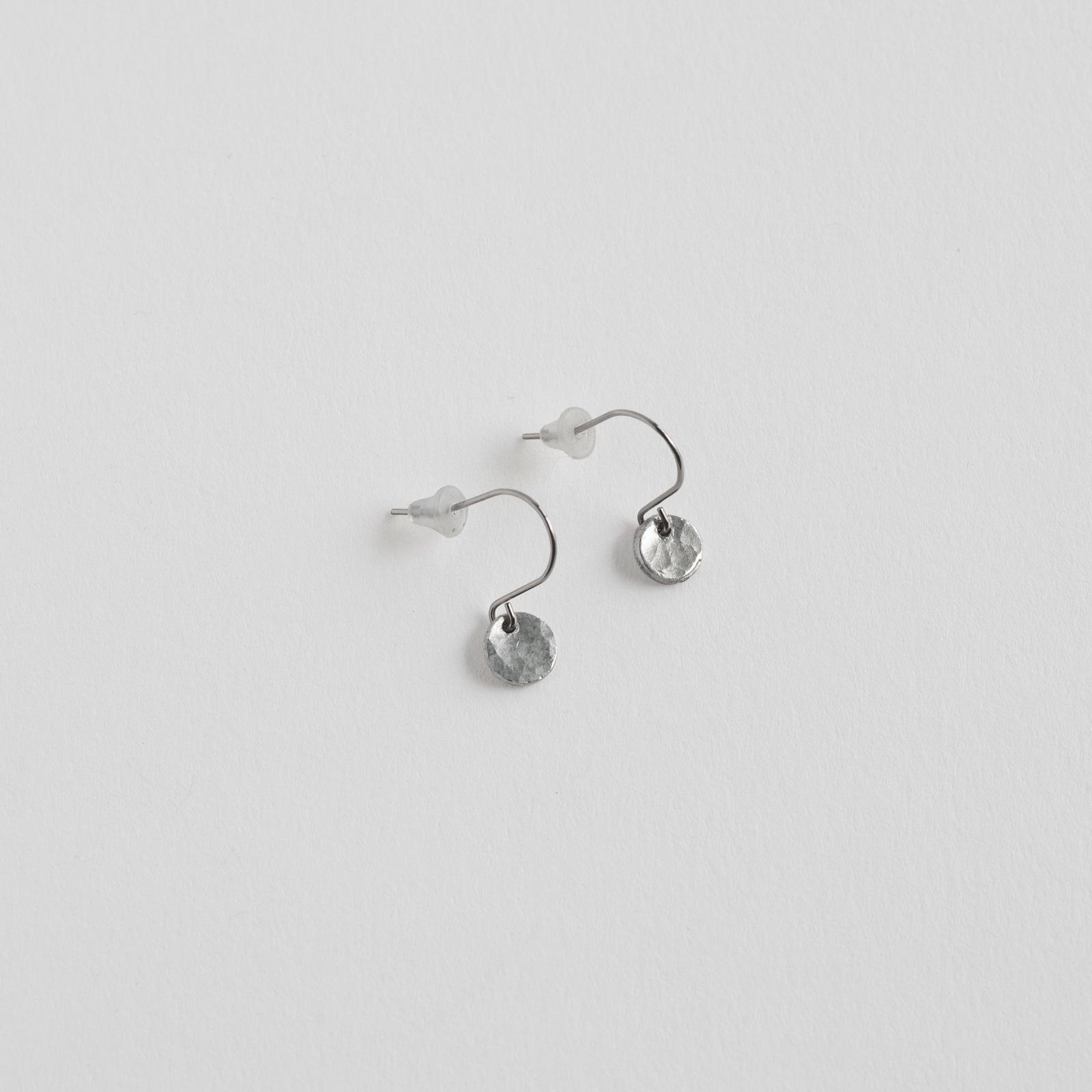 ミニピアス まる