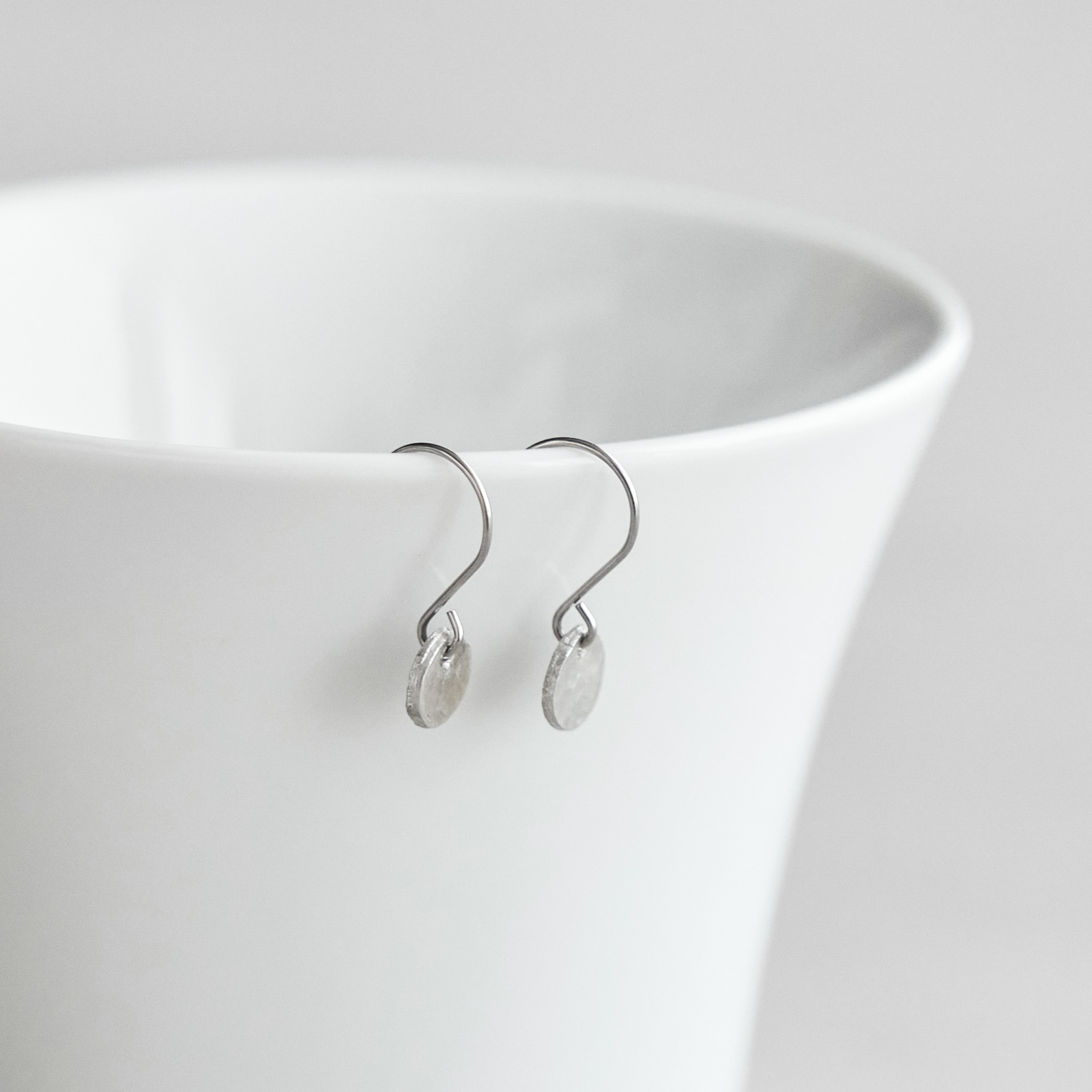 ミニピアス まる