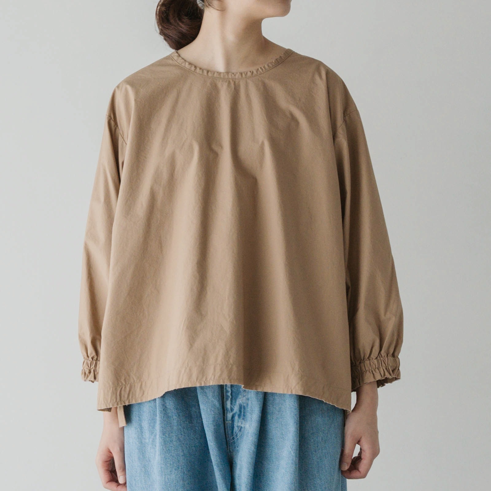 ARTE POVERA _ タイプライター _ クルーワイドシャツ _ テラコッタベージュ