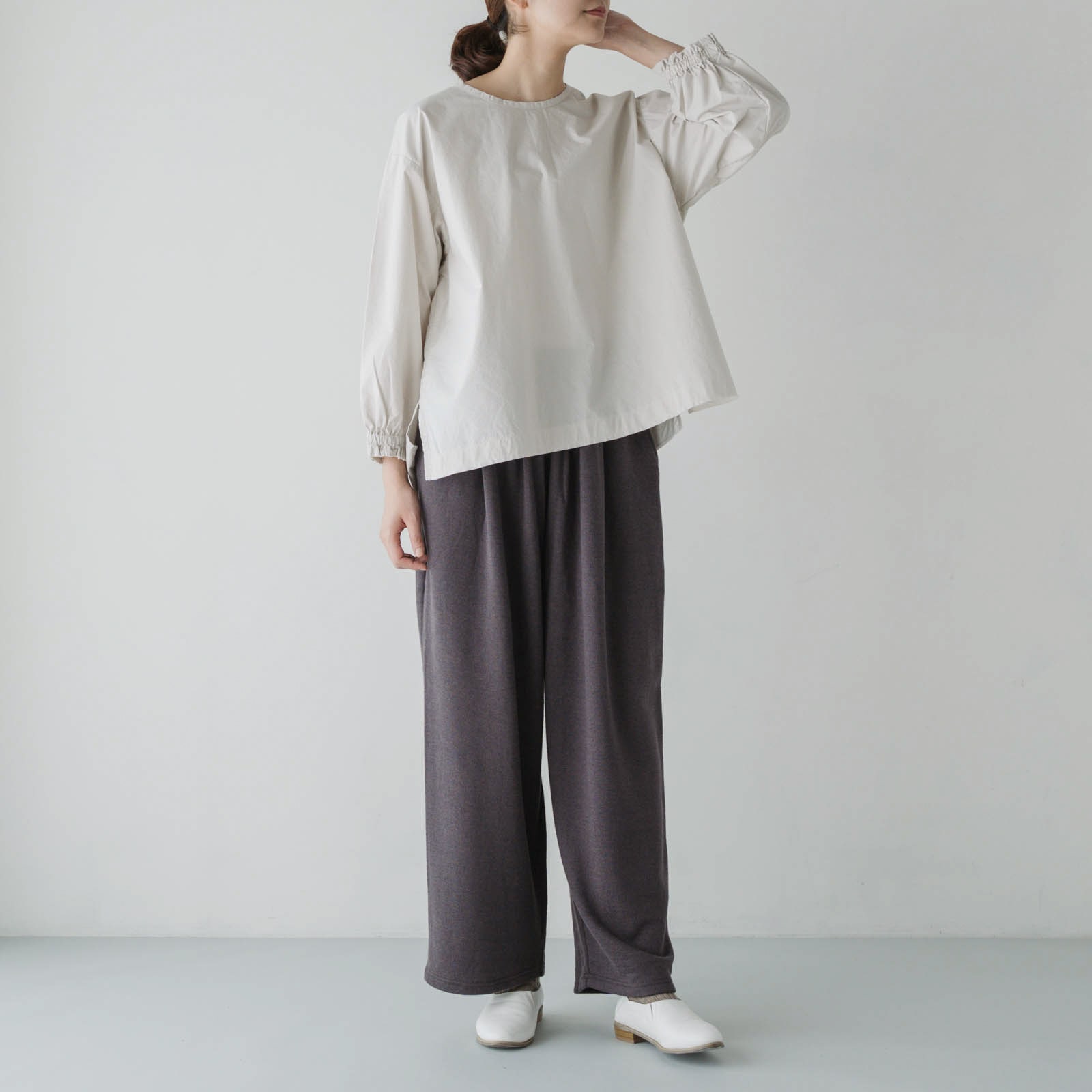 リネンコットン裏毛 _ 2タックワイドパンツ _ レンガ茶