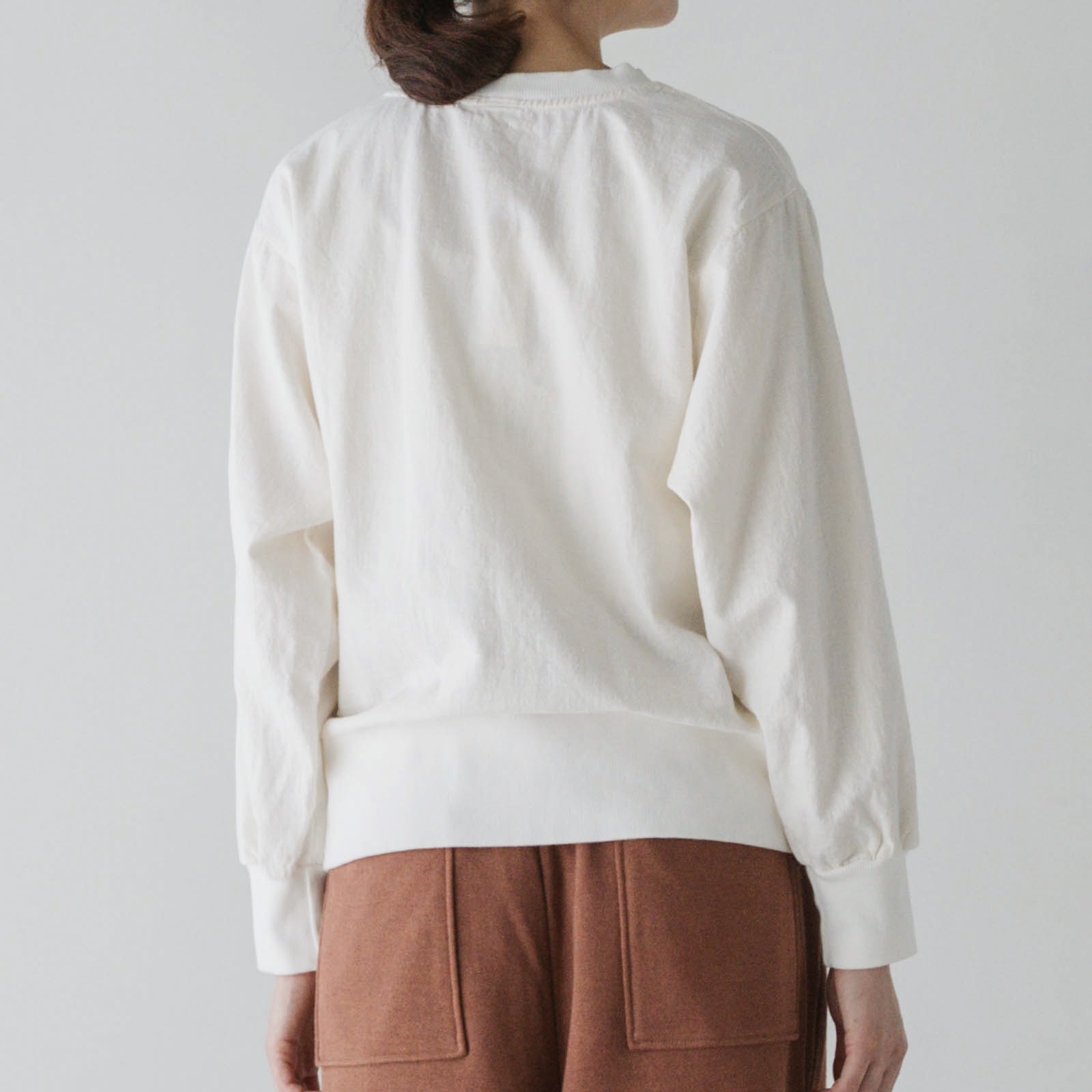 リネンコットン _ クルーネックスウェット _ ブラック