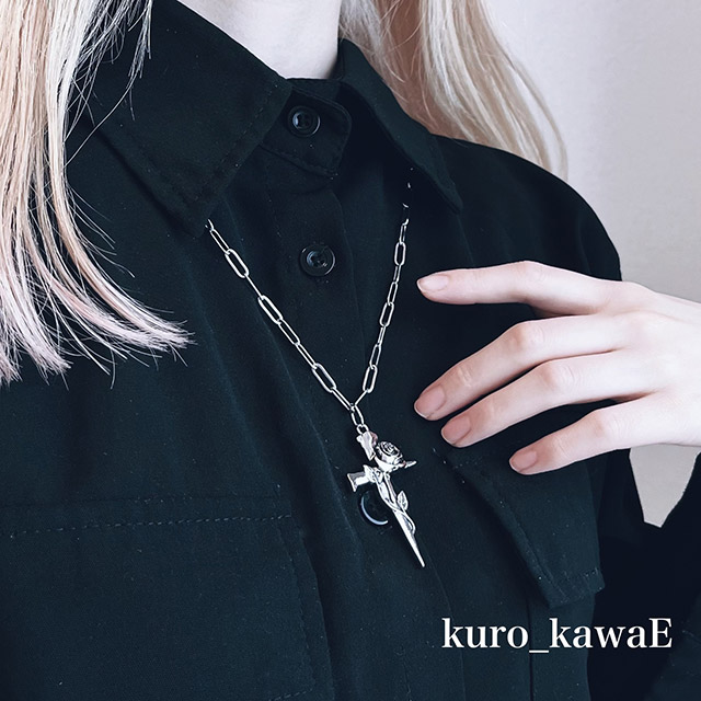 薔薇の呪縛ロザリオネックレス/ kuro_kawaE (クロ カワイー)｜LISTEN