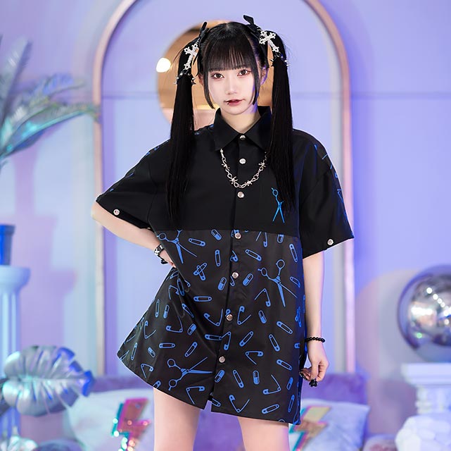 完売品 SEVNS STAR 十字架 ネクタイ 2点セット (バラ売り不可) 完売品 SEVNS STAR 十字架 ネクタイ 2点セット (バラ売り不可)