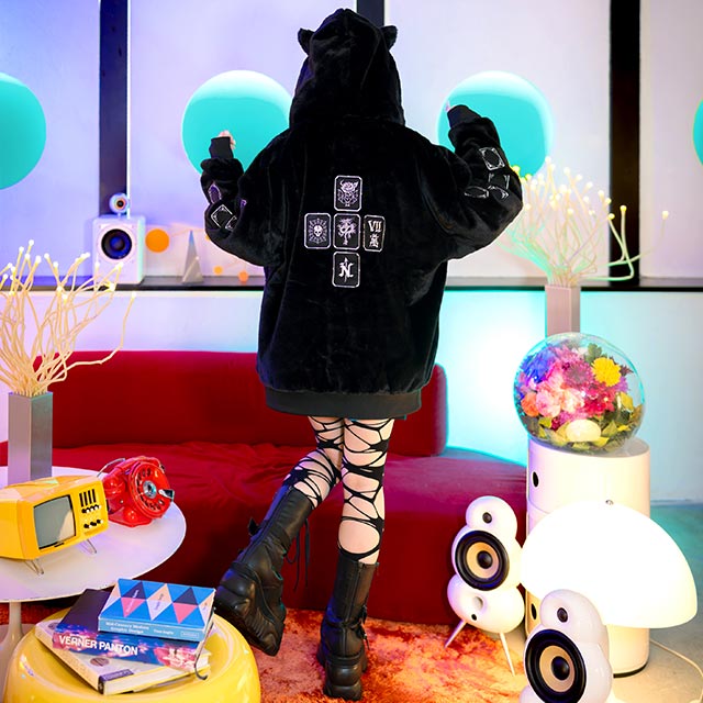 猫耳麻雀ファーブルゾン【BLACK】｜LISTEN FLAVOR(リッスンフレーバー