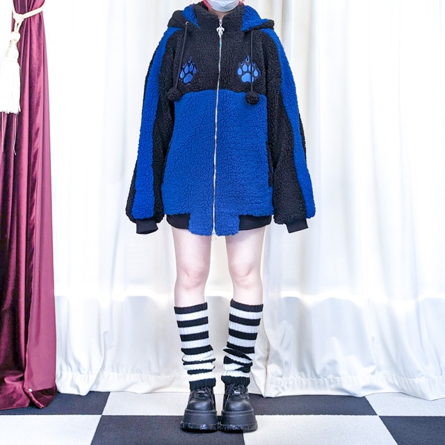 LISTEN FLAVOR リッスンフレーバー 猫耳肉球ファイヤーボアブルゾン 猫耳肉球ファイヤーボアブルゾン 【BLUE×BLACK】｜LISTEN FLAVOR