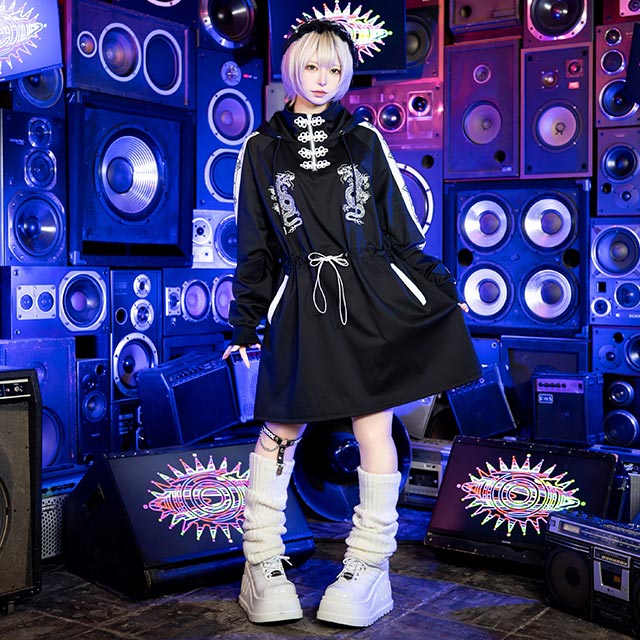 LISTEN FLAVOR����å���ե졼�С����ɥ饴����㥤�ʥ��㡼�����ԡ�WHITE��BLACK��