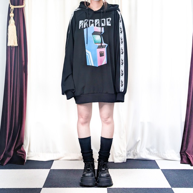 リッスンフレーバー 王馬小吉のライアーパーカー 黒 ブロマイド付き 王馬速報】【緊急追加生産決定】#ダンガンロンパ コラボで即完売だった