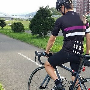 サイクルジャージ コスパに優れる『ネロ・ヴィオーラ』夏 半袖 速乾