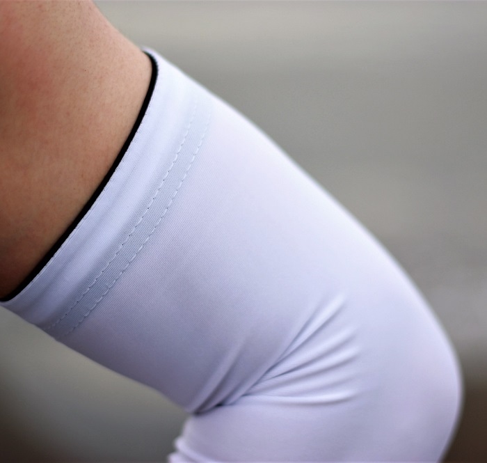 �����Ѥ�ͥ��륢���५�С� ���������Ƥ��ɻߡ��֥�å����ۥ磻�Ȥ�2���顼 �˽�����