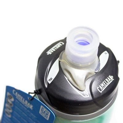 ������̵����CamelBak�ʥ�����Хå���BIANCHI�ʥӥ��󥭡˥ݥǥ��������ܥȥ� 620ml  2020ǯ��ǥ�