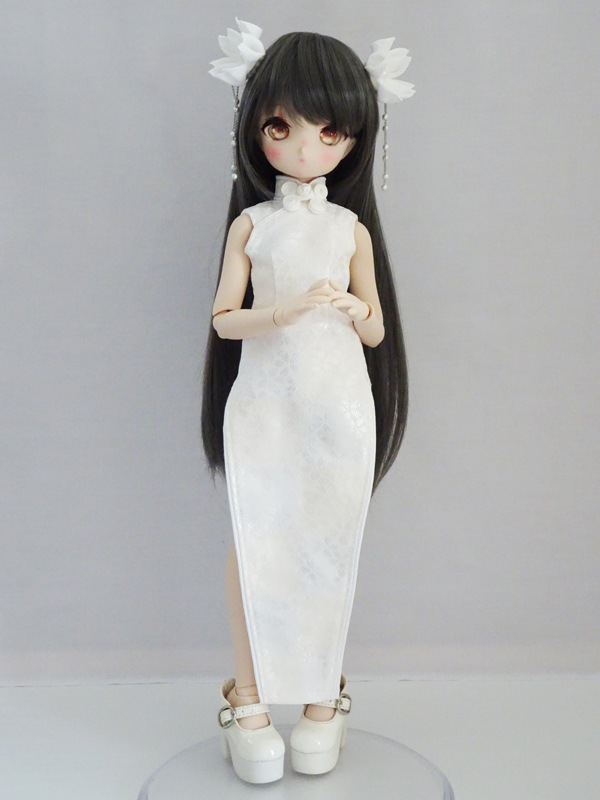 スーパードルフィー チャイナドレス MDD(S) 金襴ロング華チャイナ（白華）【宅配便のみ】 | 【40cm】ミニ