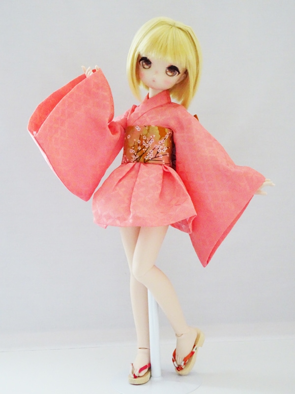 MDD(もちあし) キラキラ着物ワンピース（ピンク） | 【40cm】ミニ