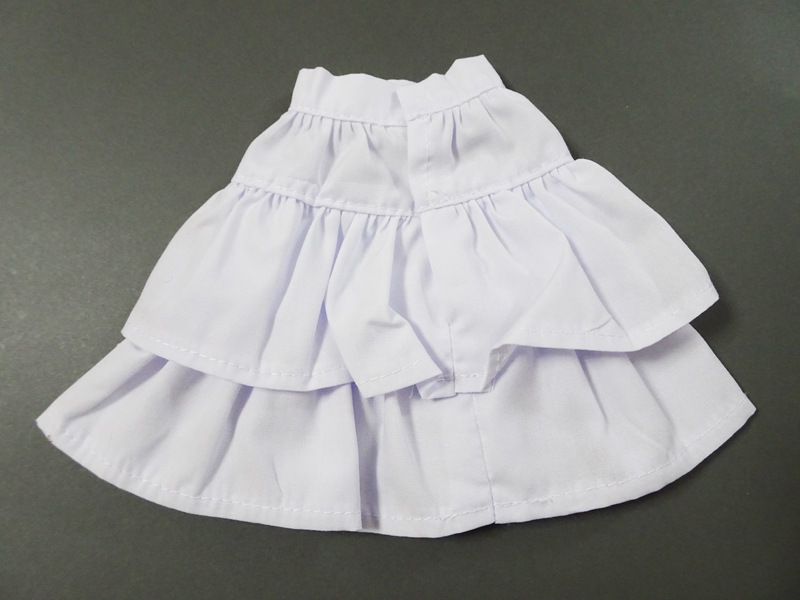 【単品】AZO2　２段スカート（白）