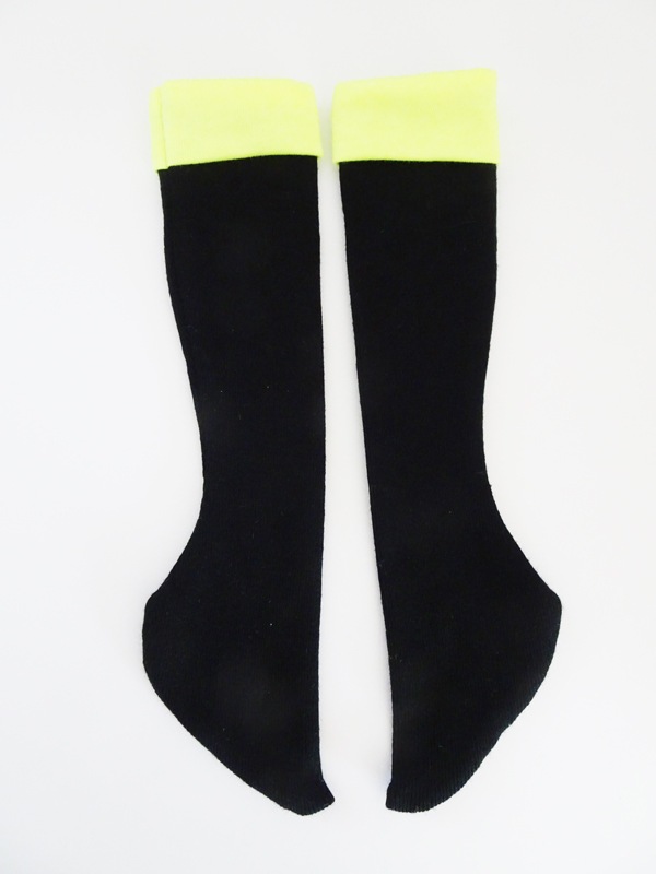 【即購入可/未使用】DimMoire 十字の誓いガーターソックス ブラック 単品】DD/DDdy 縁取りソックス（蛍光イエロー/黒） | 【60cm